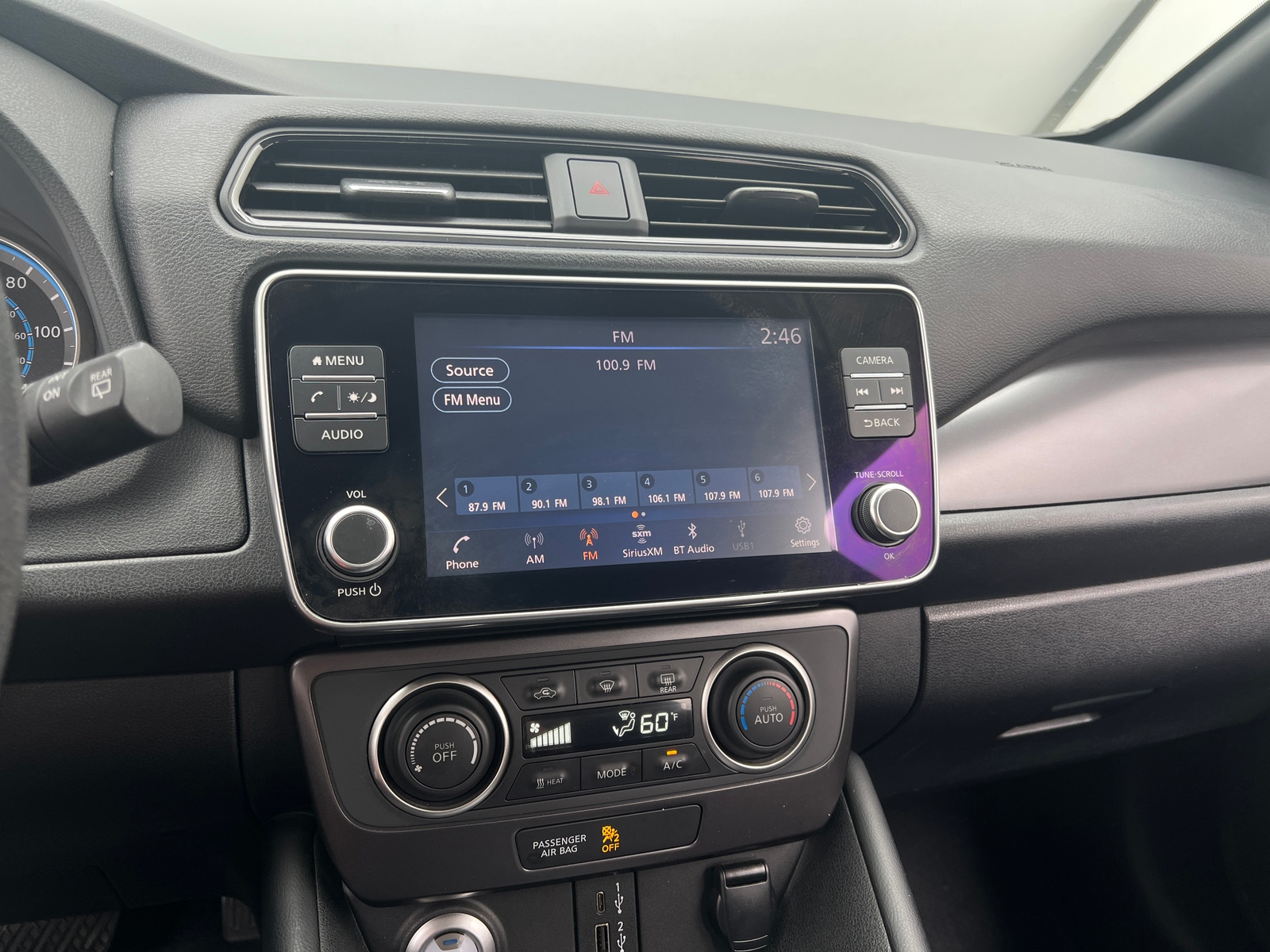 Thumbnail: 2021 Nissan Leaf - 4
