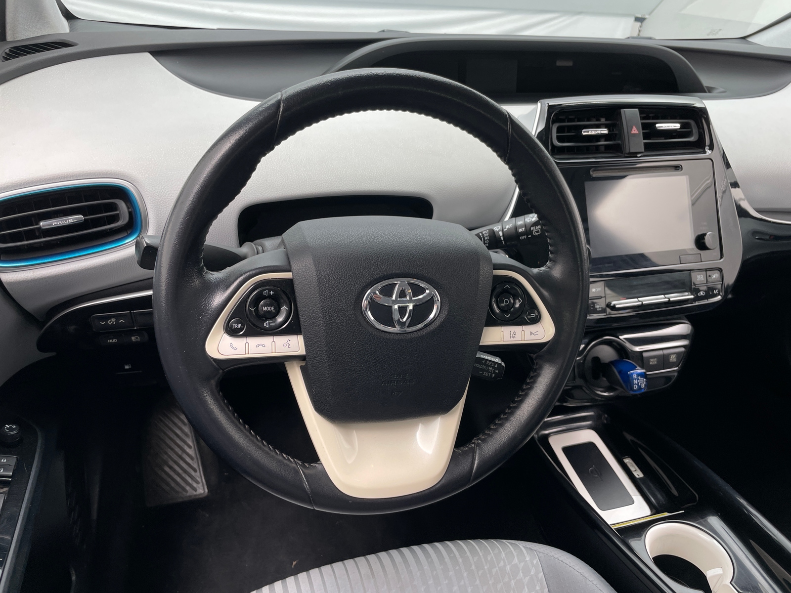 Thumbnail: 2017 Toyota Prius - 5