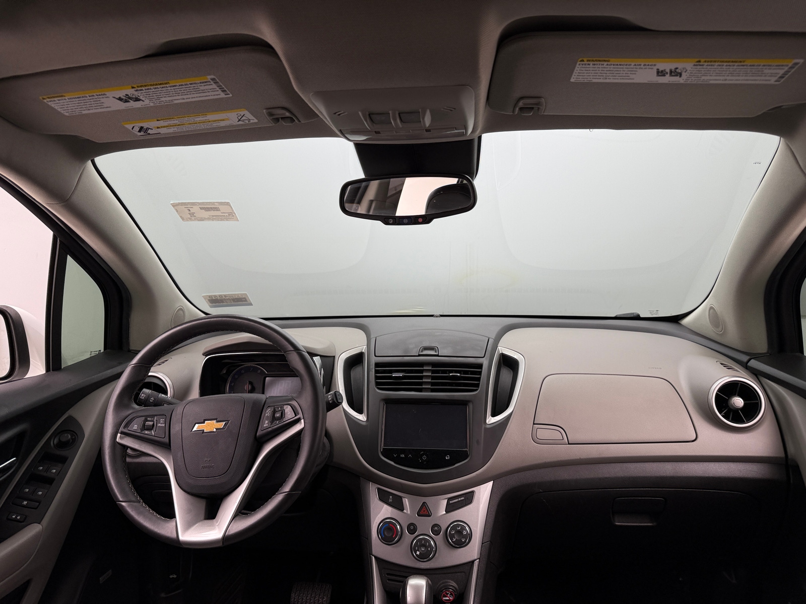 Thumbnail: 2016 Chevrolet Trax - 3