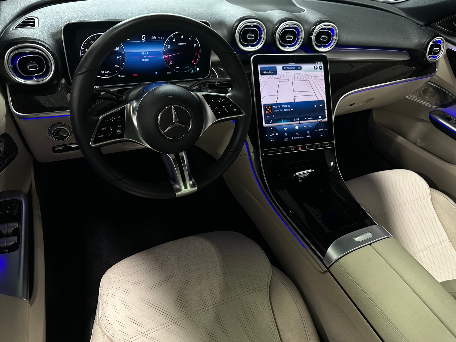 Thumbnail: 2023 Mercedes-Benz C-Class - 2