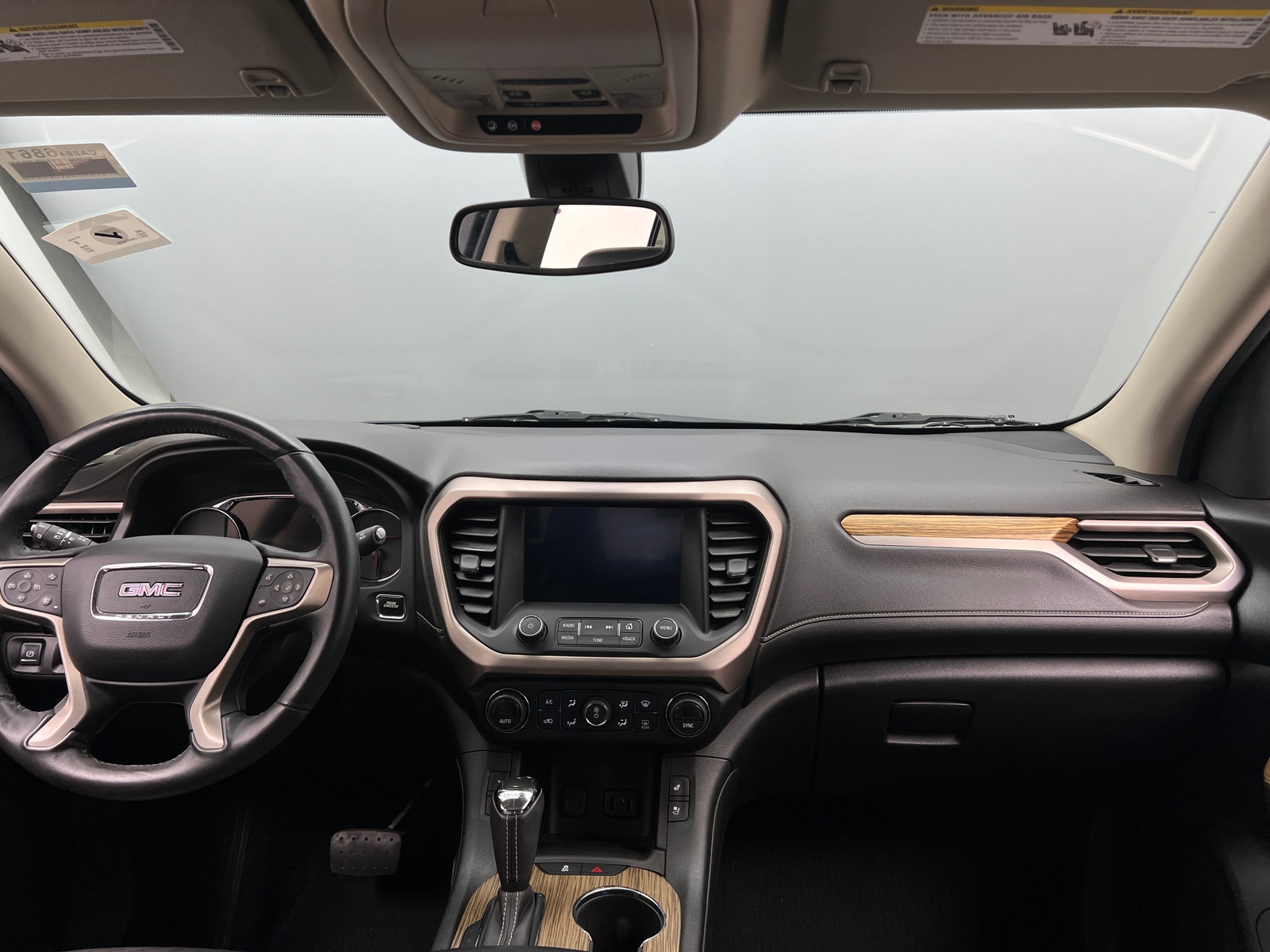 Thumbnail: 2017 GMC Acadia - 2