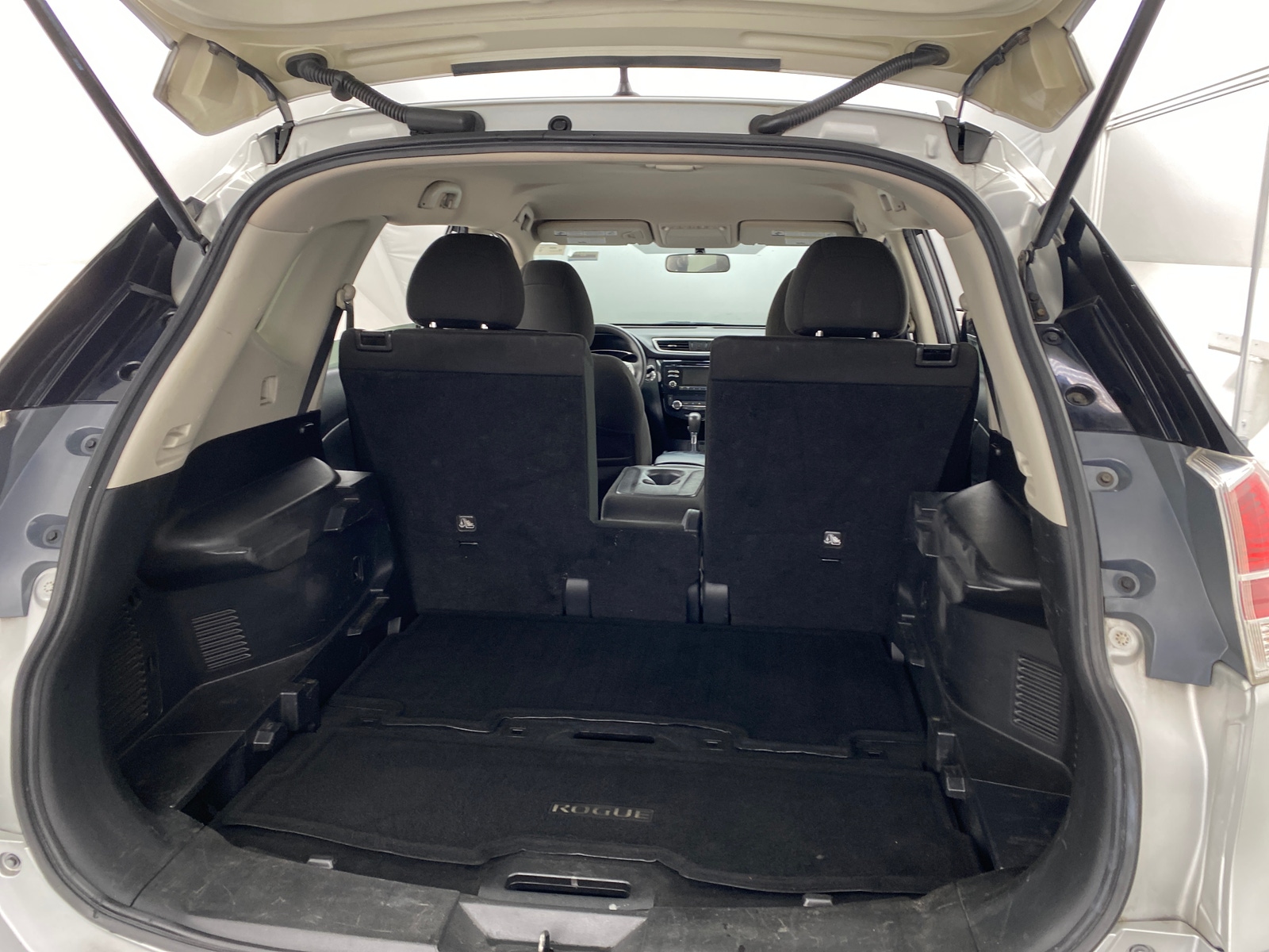 Thumbnail: 2016 Nissan Rogue - 7