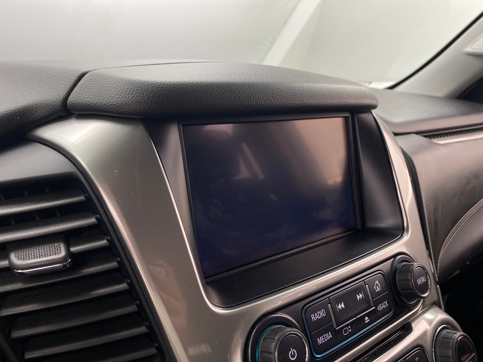 Thumbnail: 2020 Chevrolet Tahoe - 4