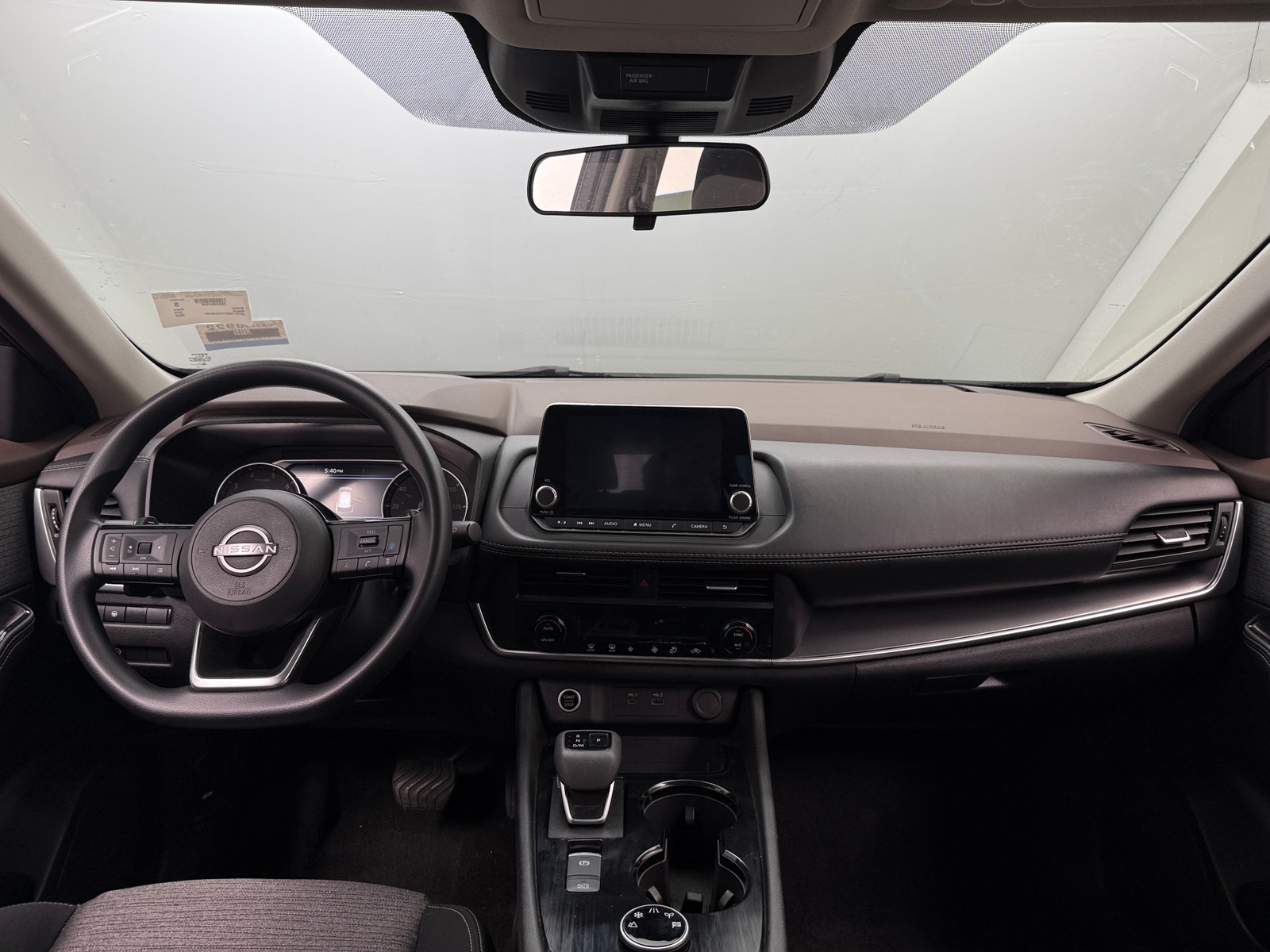Thumbnail: 2023 Nissan Rogue - 3
