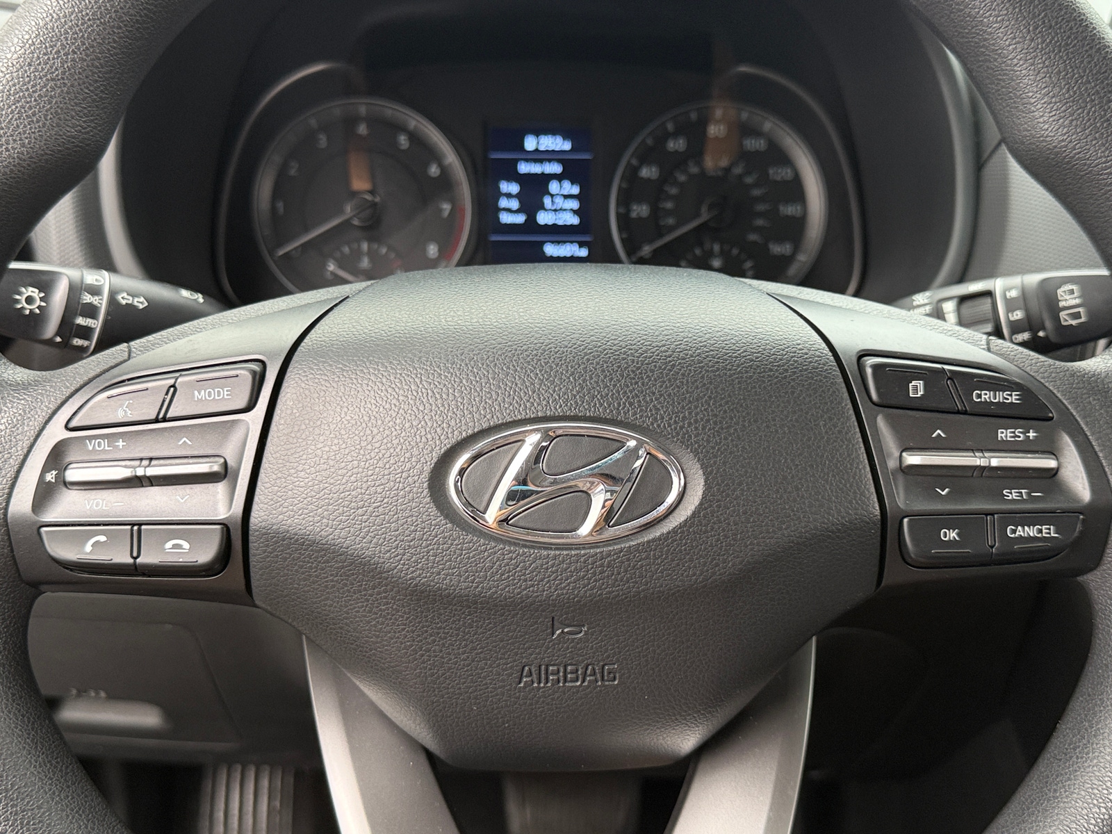 Thumbnail: 2020 Hyundai Kona - 5