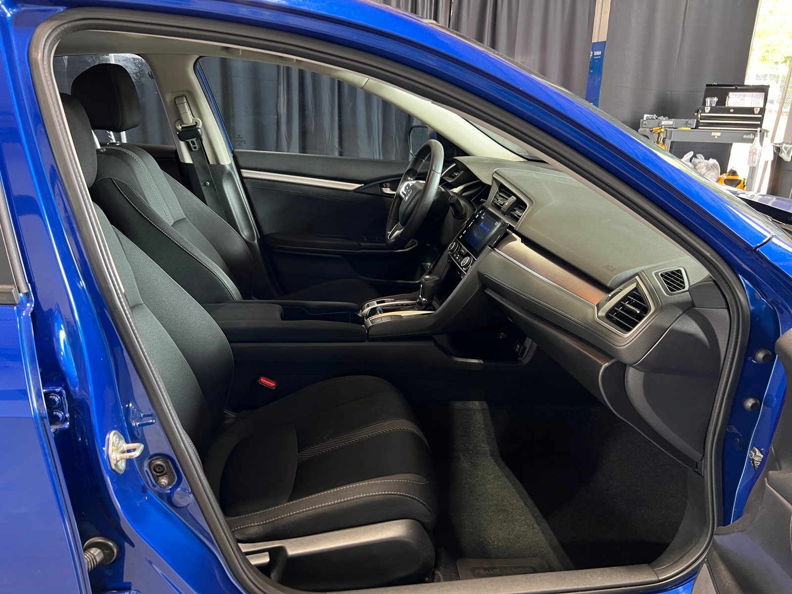 Thumbnail: 2016 Honda Civic - 2