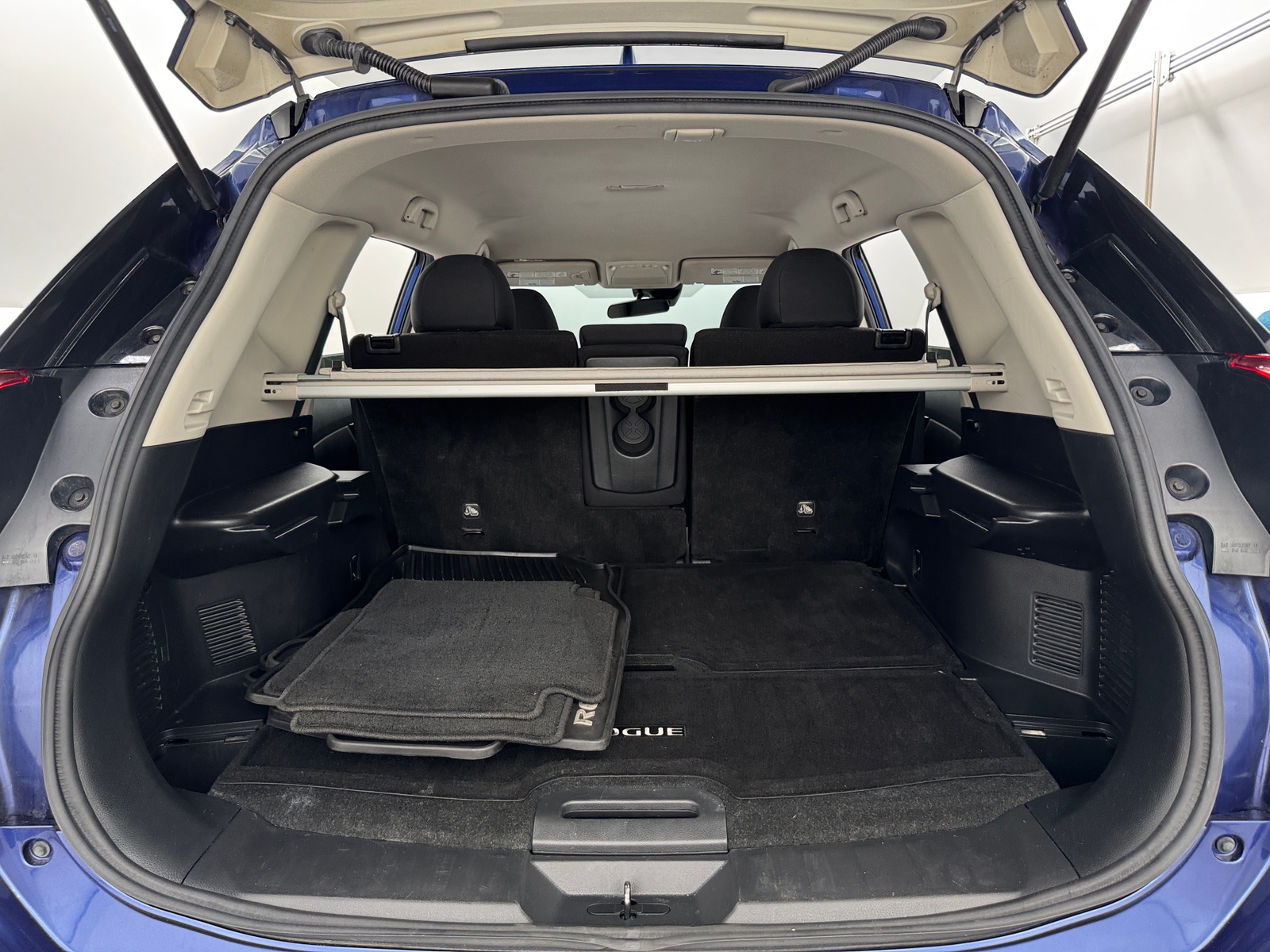 Thumbnail: 2020 Nissan Rogue - 7