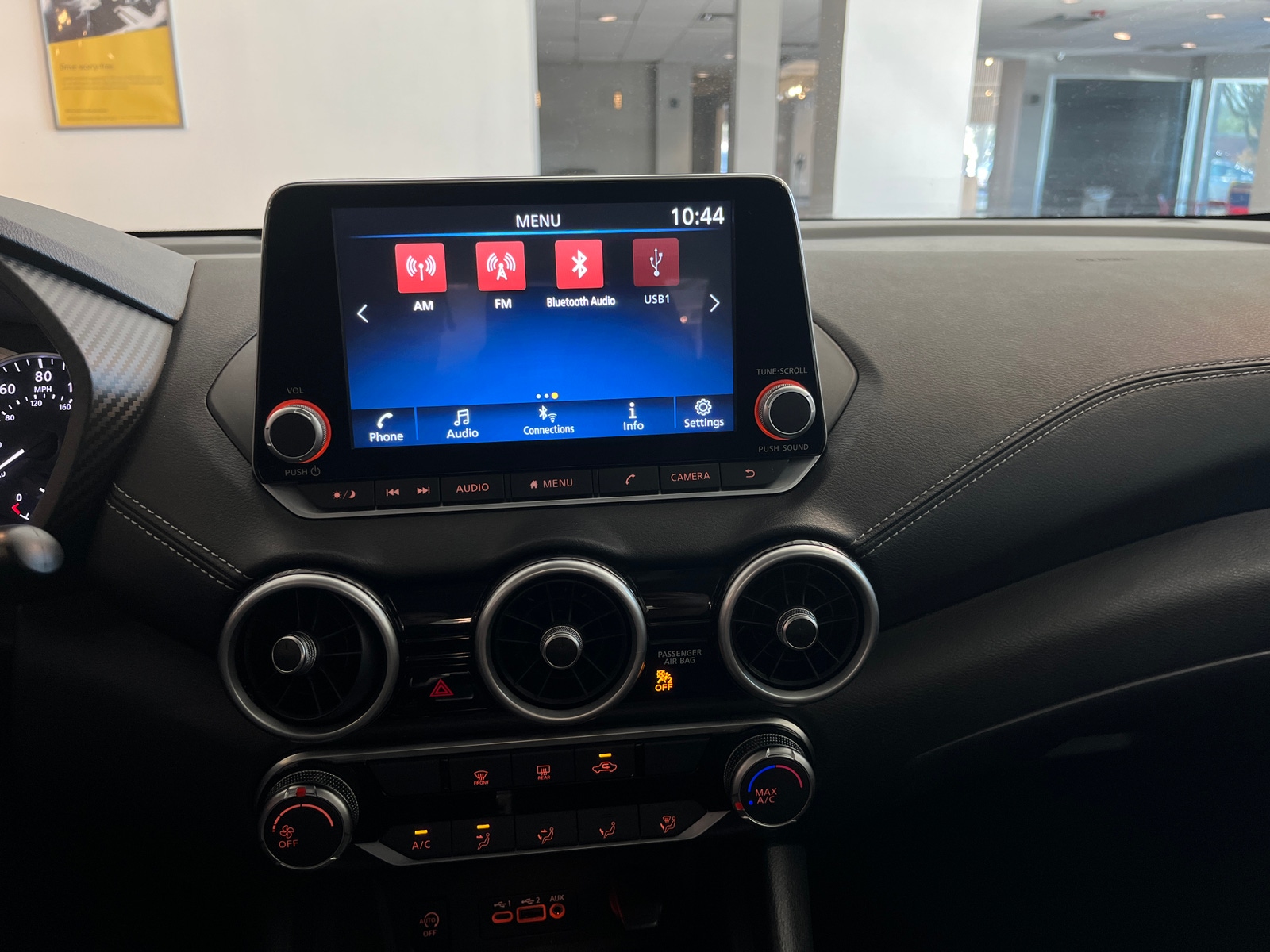 Thumbnail: 2024 Nissan Sentra - 4