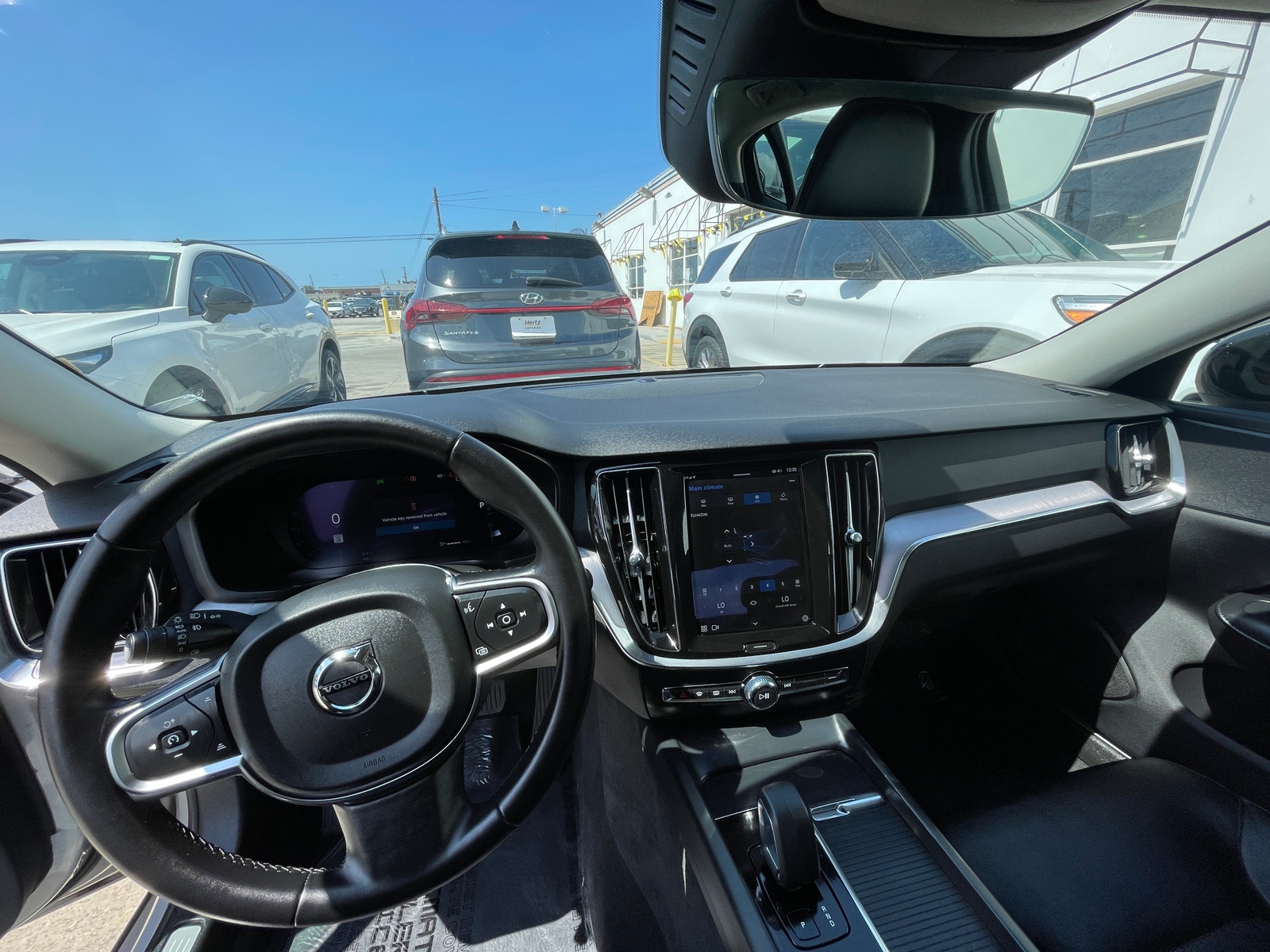 Thumbnail: 2024 Volvo S60 - 3