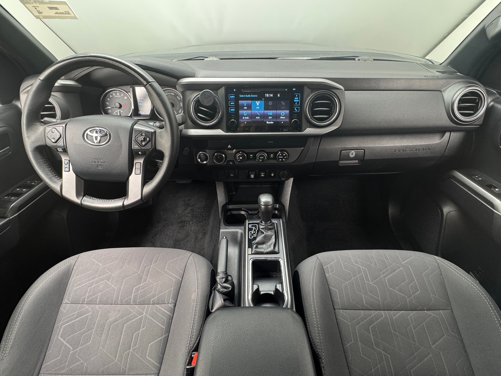 Thumbnail: 2019 Toyota Tacoma - 3