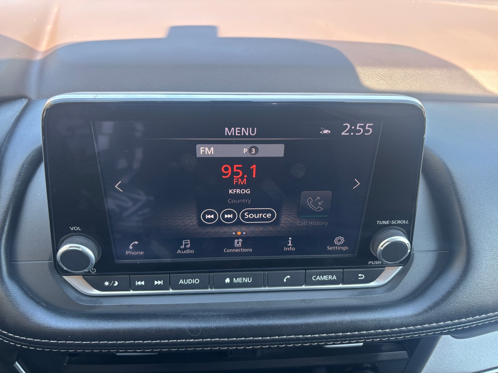 Thumbnail: 2023 Nissan Rogue - 4