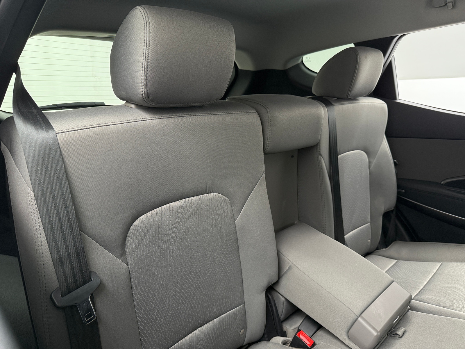 Thumbnail: 2018 Hyundai Santa Fe - 6