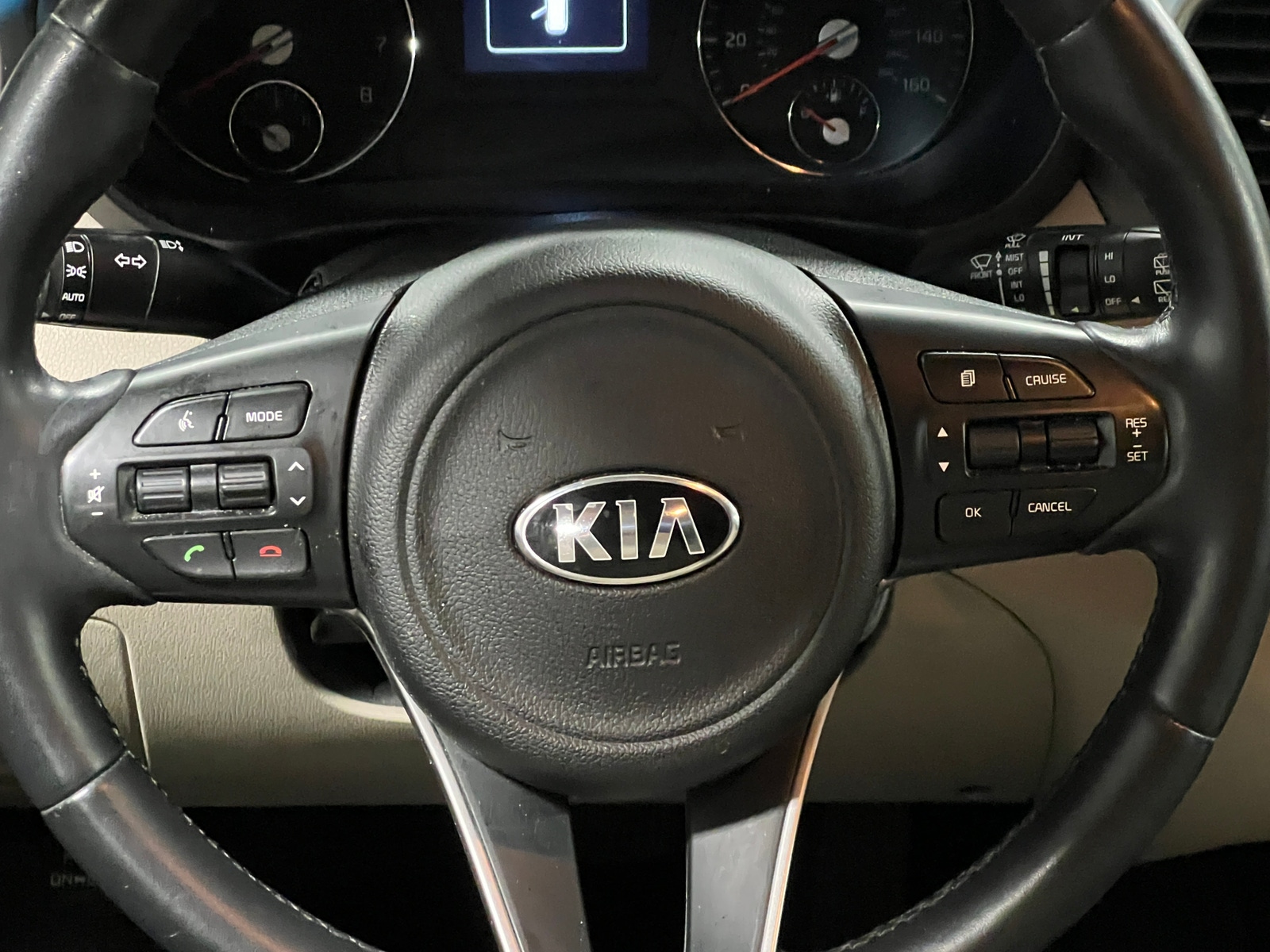Thumbnail: 2018 Kia Sorento - 5