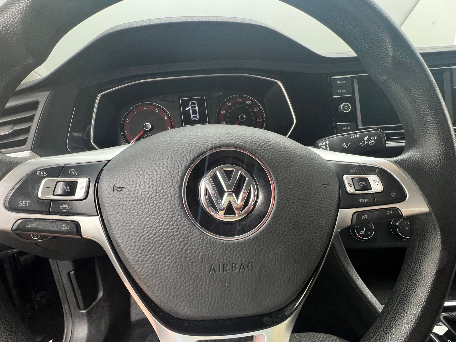Thumbnail: 2021 Volkswagen Jetta - 5