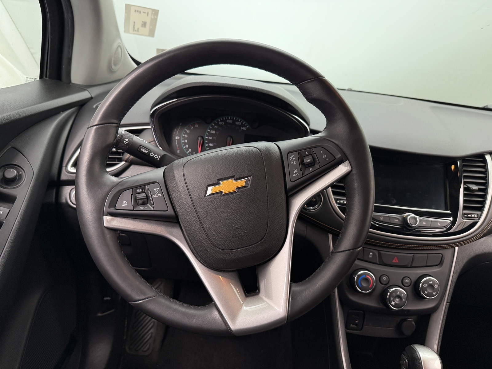 Thumbnail: 2018 Chevrolet Trax - 5