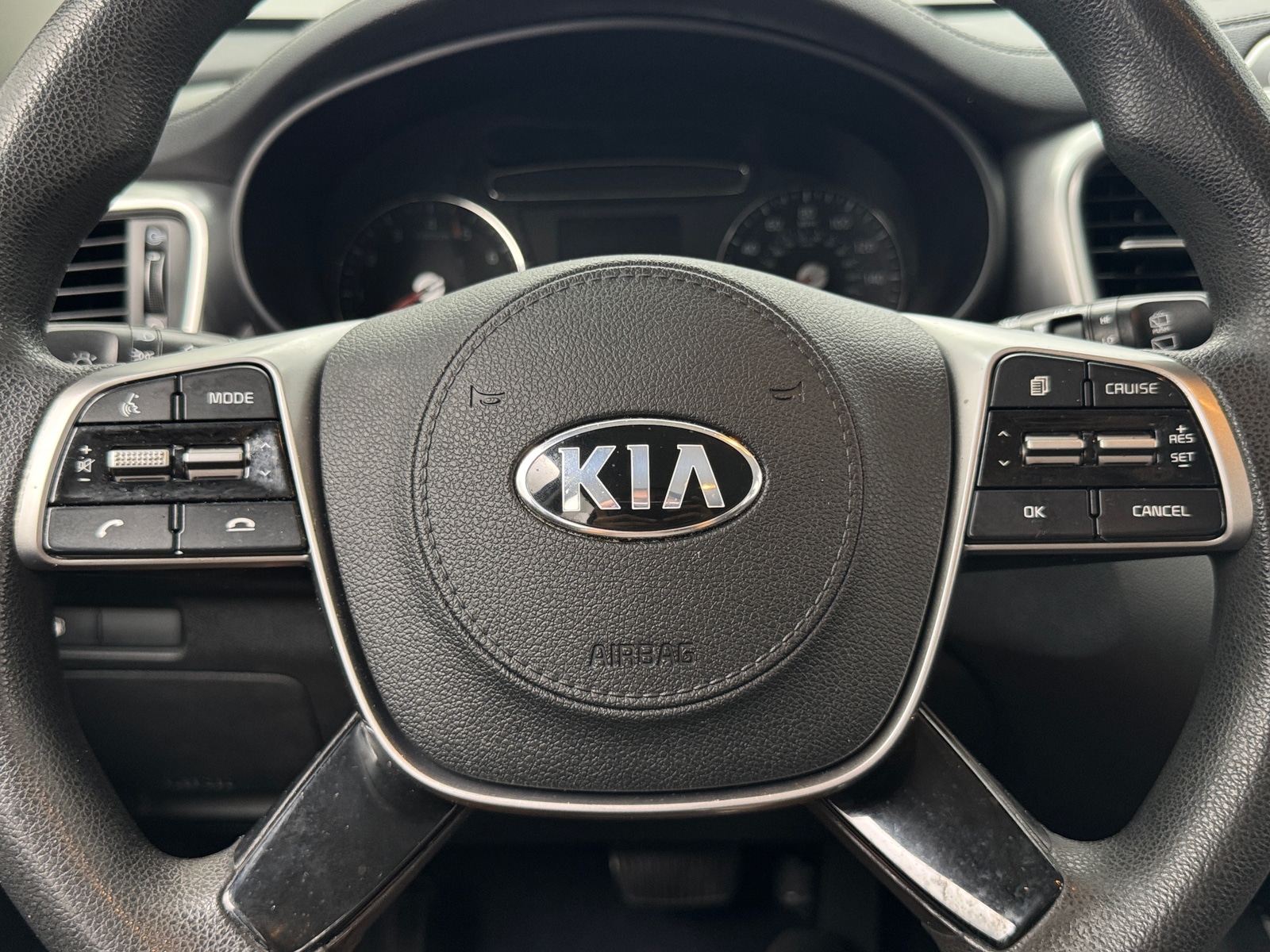 Thumbnail: 2019 Kia Sorento - 5