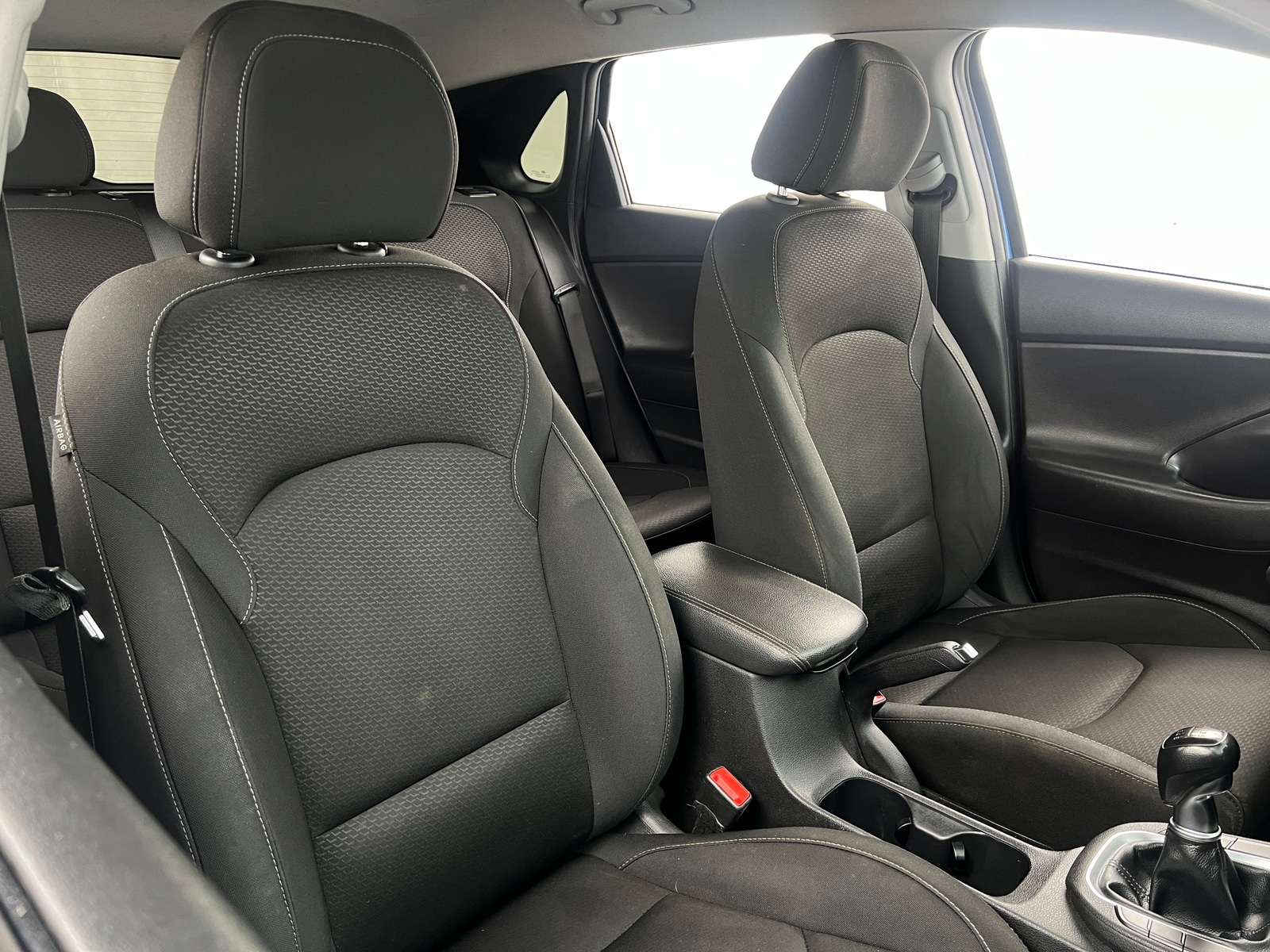 Thumbnail: 2018 Hyundai Elantra - 2