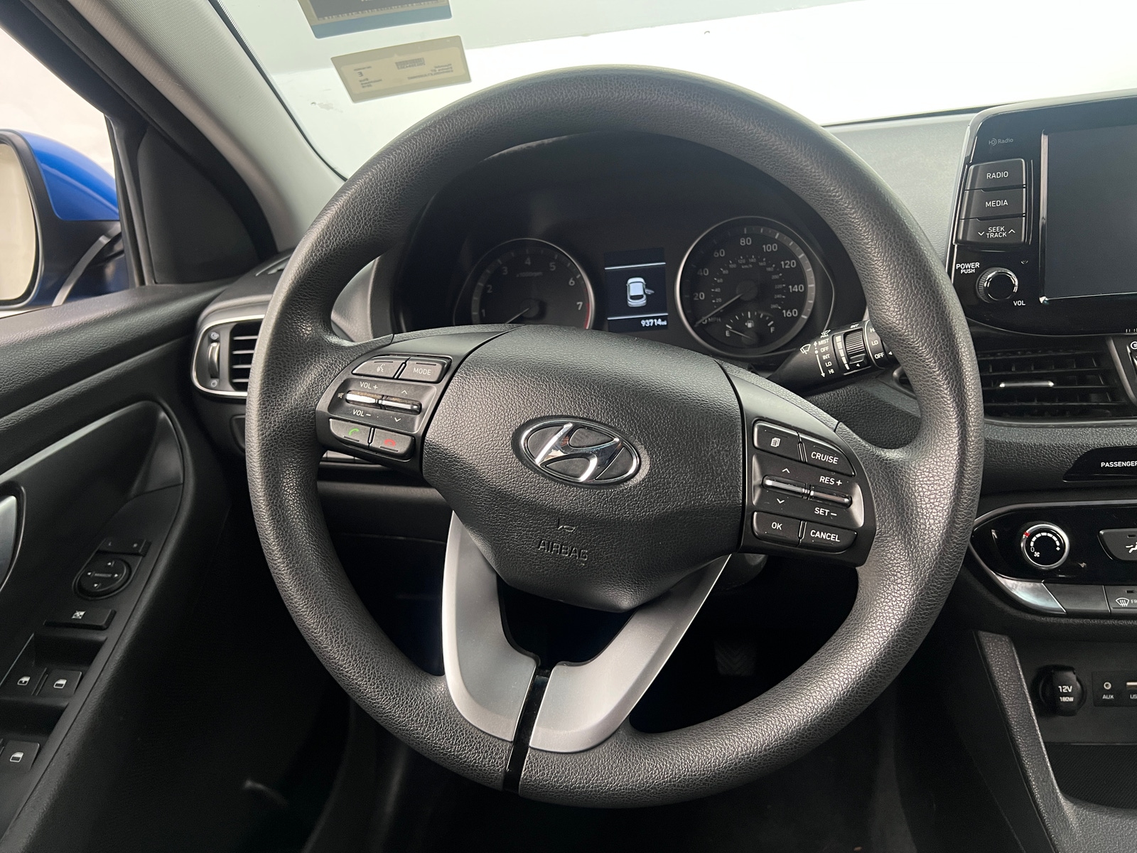 Thumbnail: 2018 Hyundai Elantra - 5