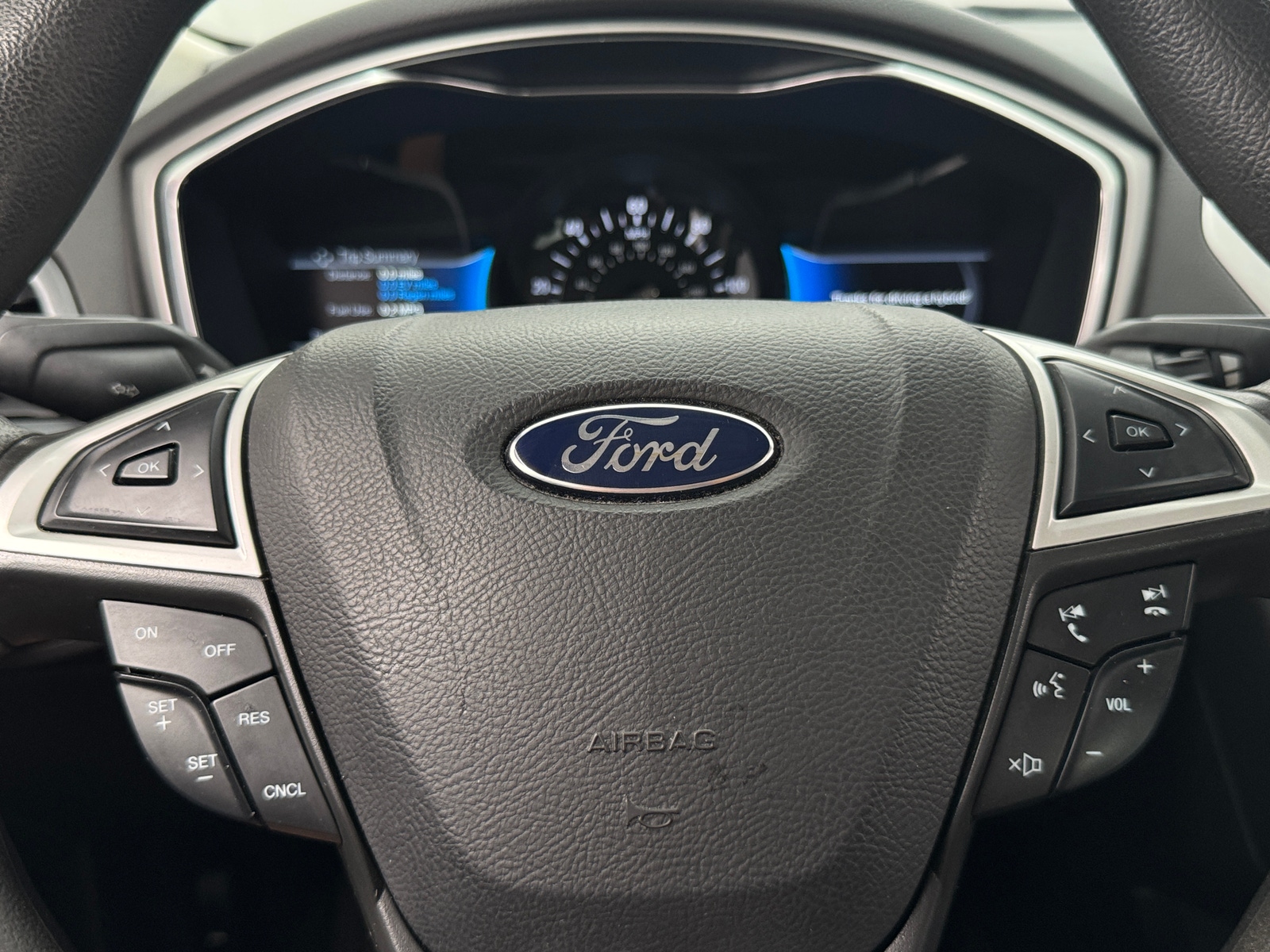 Thumbnail: 2015 Ford Fusion - 5