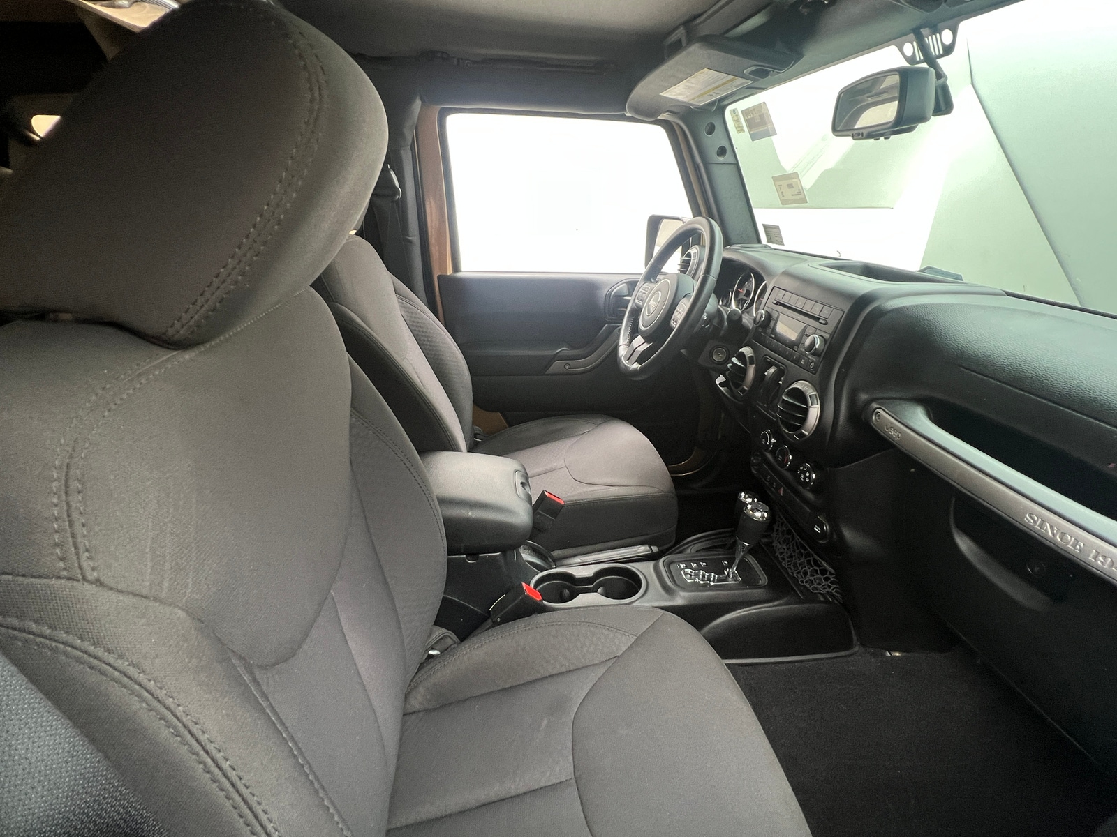 Thumbnail: 2015 Jeep Wrangler - 2