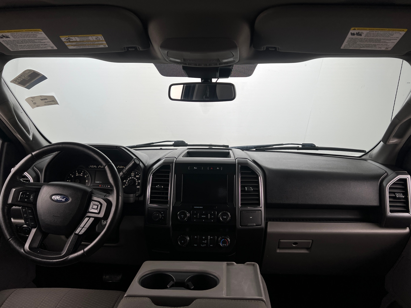 Thumbnail: 2019 Ford Econoline - 3
