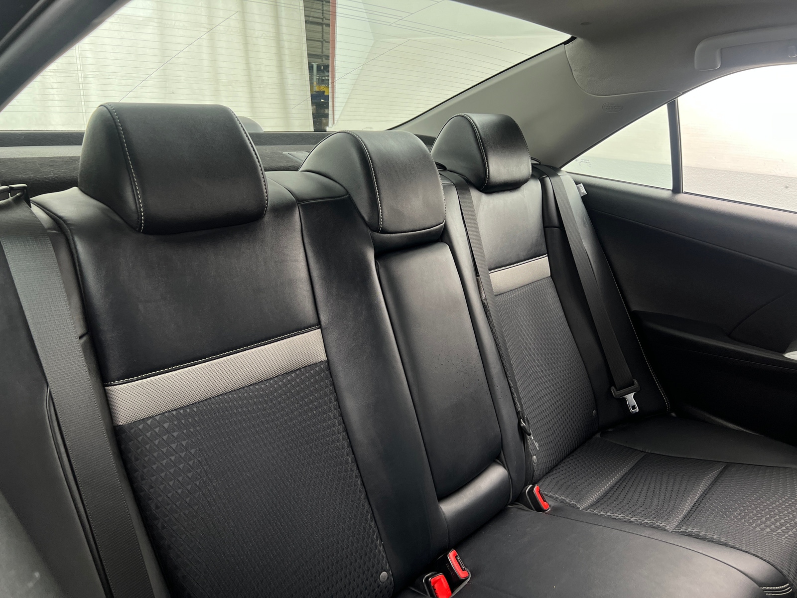 Thumbnail: 2012 Toyota Camry - 6