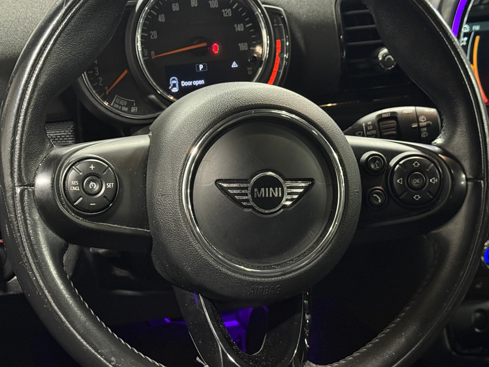 Thumbnail: 2019 MINI Cooper Clubman - 4