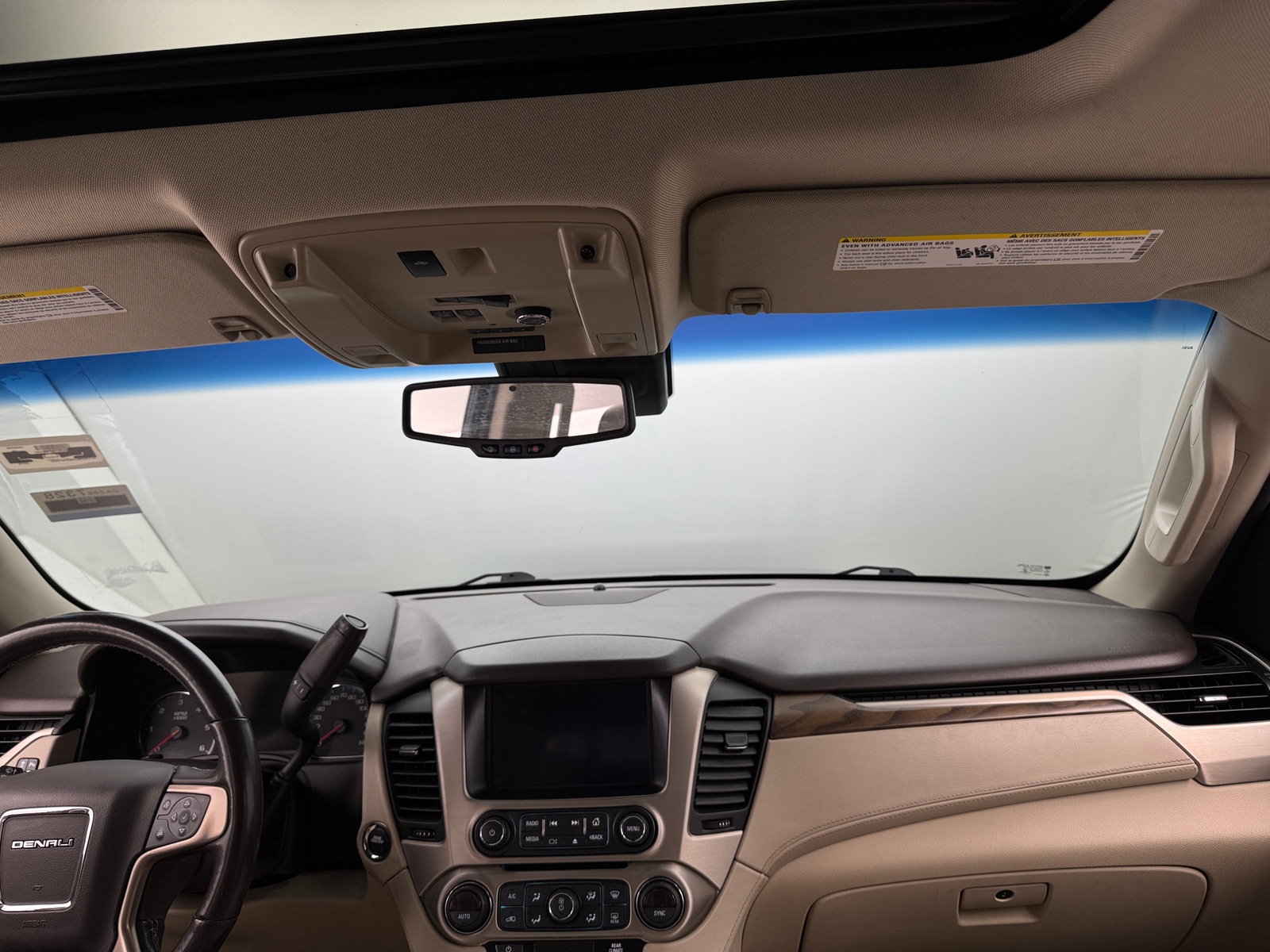 Thumbnail: 2019 GMC Yukon XL - 2