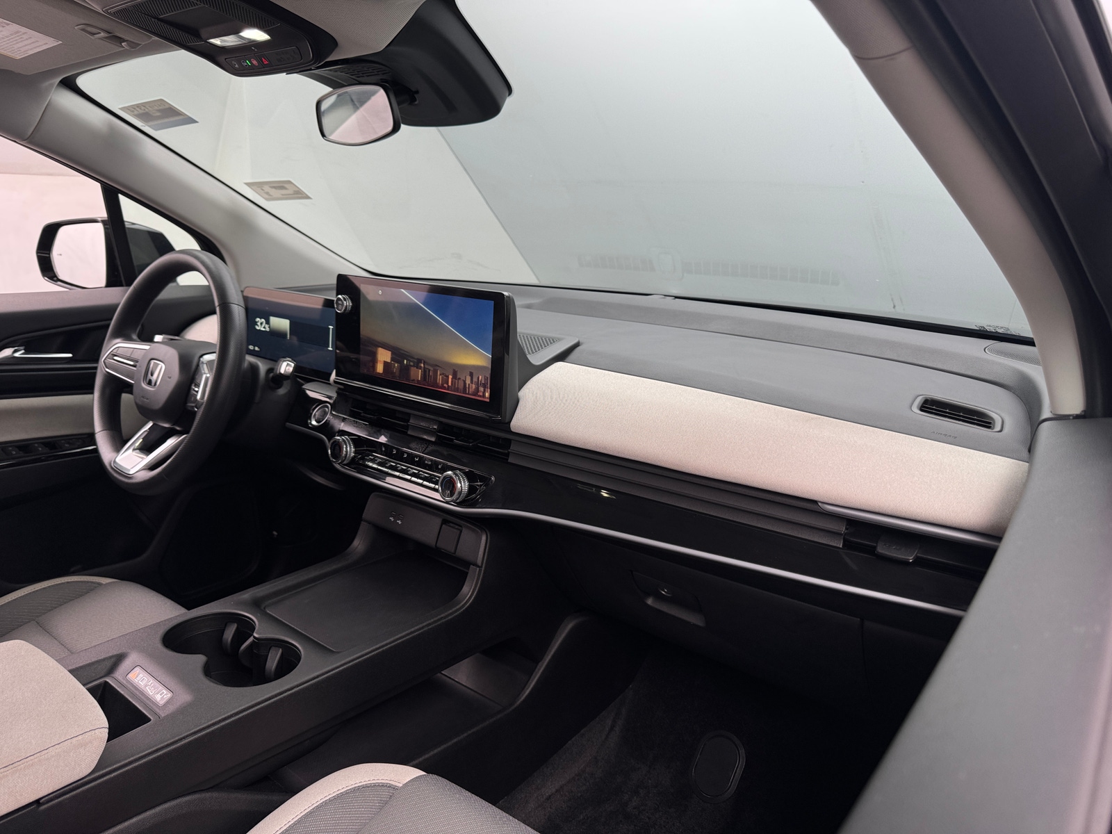 Thumbnail: 2024 Honda Prologue - 3