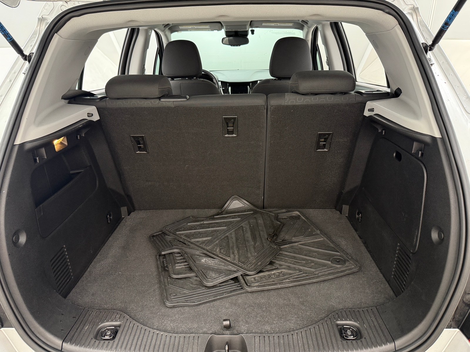 Thumbnail: 2019 Chevrolet Trax - 7