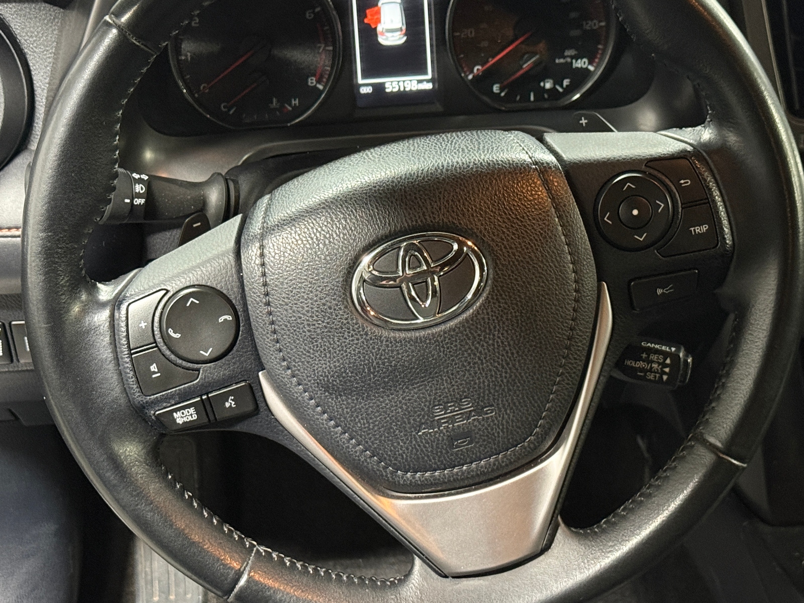 Thumbnail: 2018 Toyota RAV4 - 4
