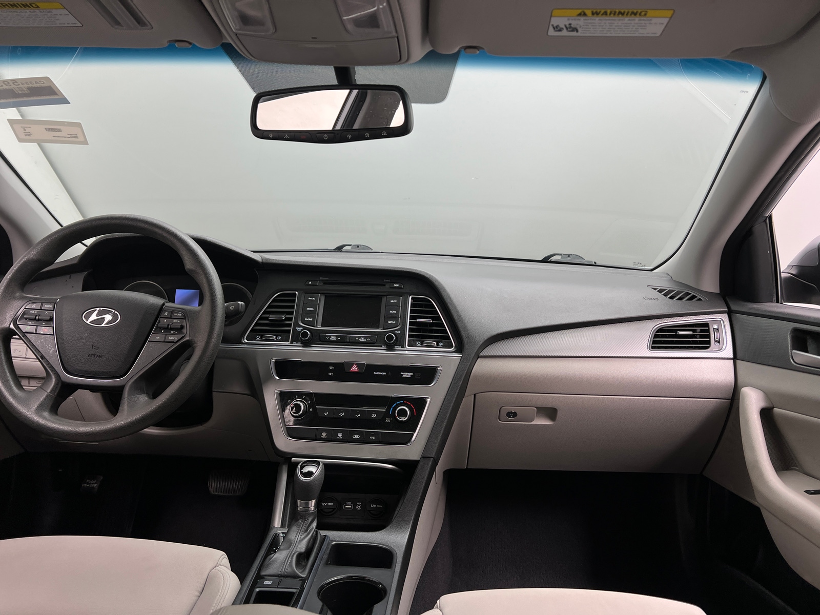 Thumbnail: 2015 Hyundai Sonata - 3