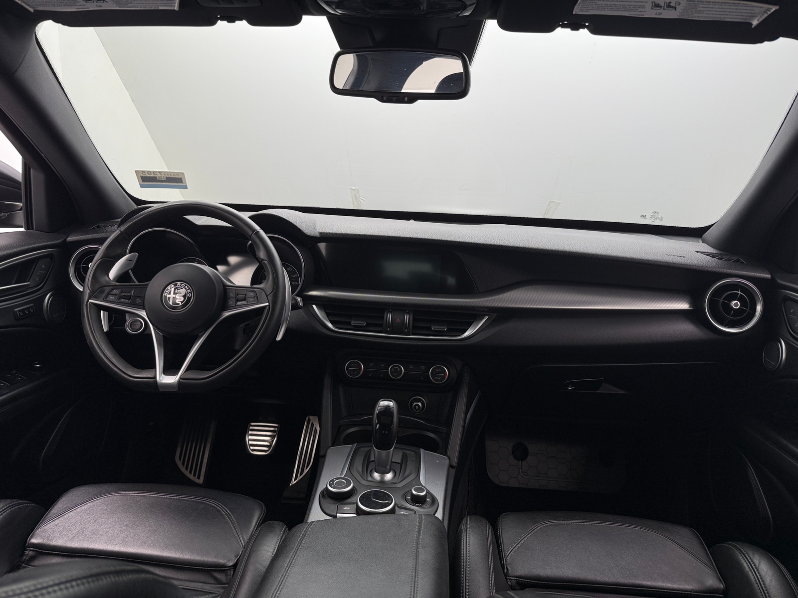 Thumbnail: 2018 Alfa Romeo Stelvio - 2