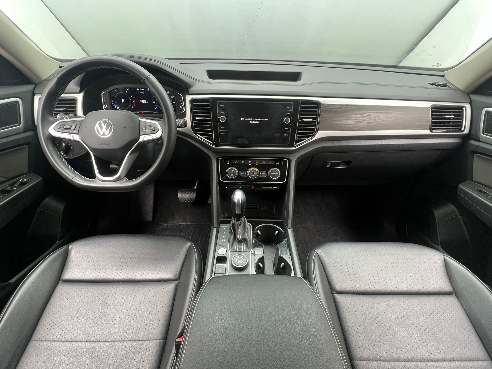 Thumbnail: 2022 Volkswagen Atlas - 2