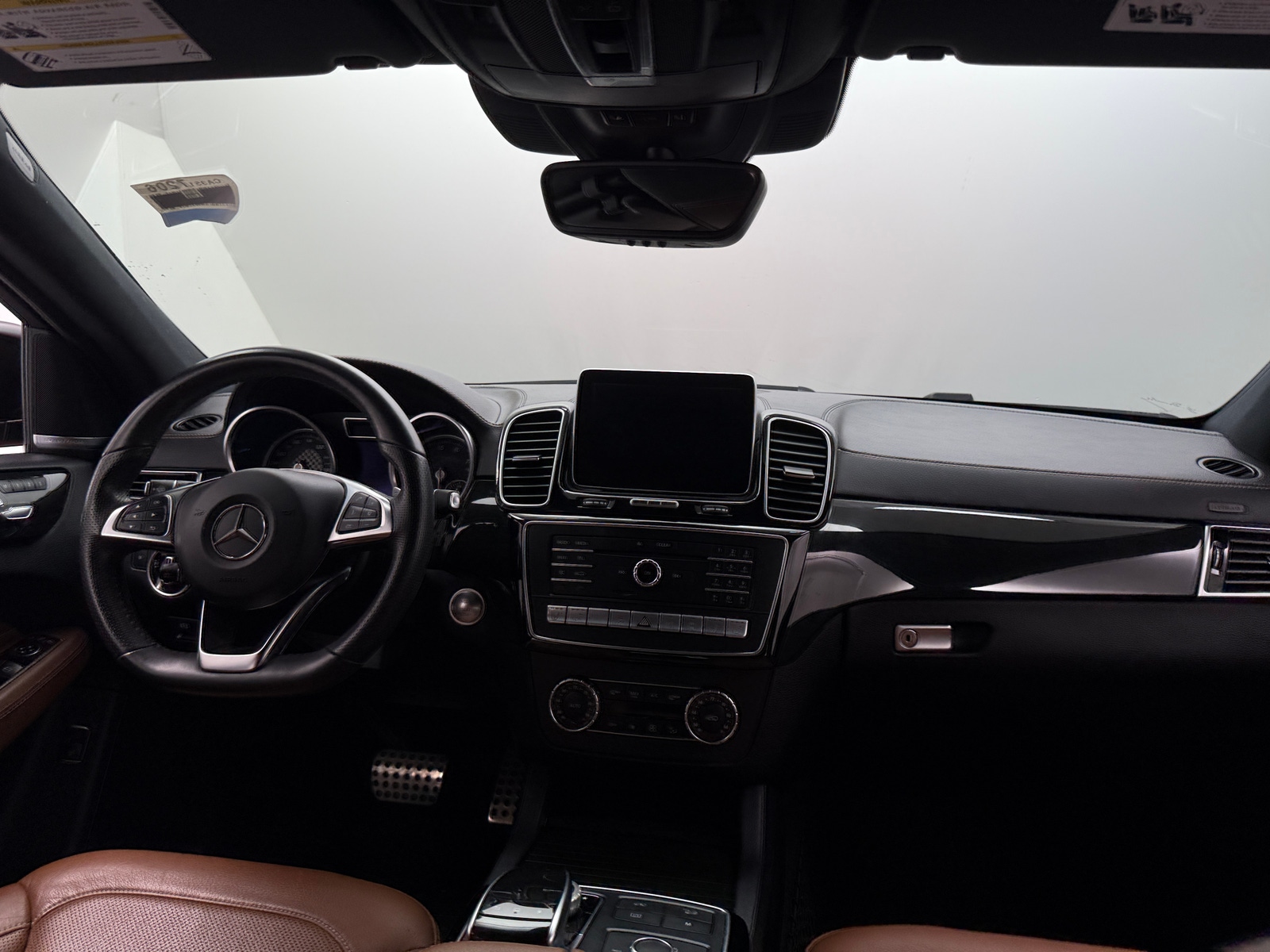 Thumbnail: 2016 Mercedes-Benz GLE - 2
