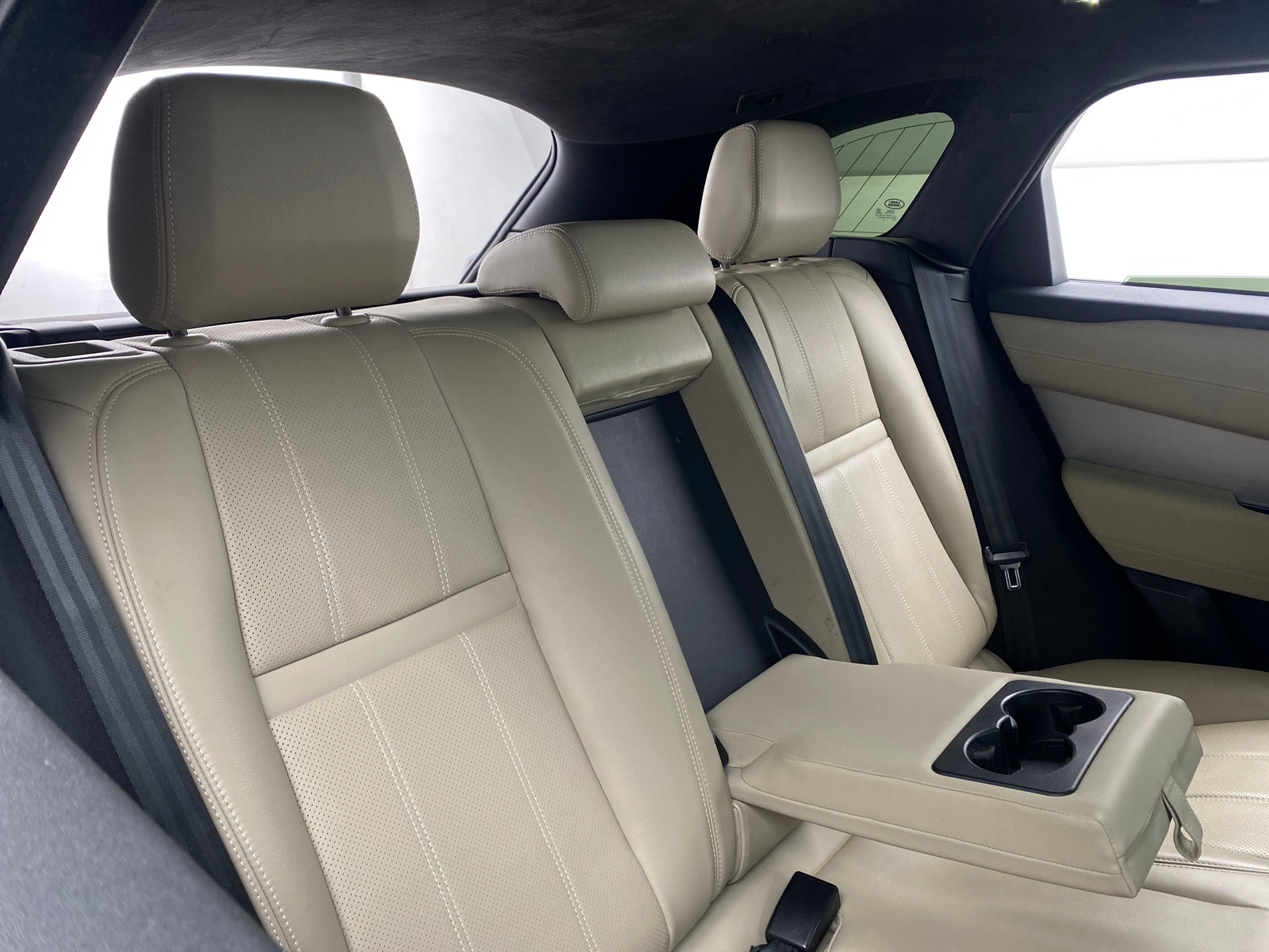 Thumbnail: 2022 Land Rover Range Rover Velar - 5