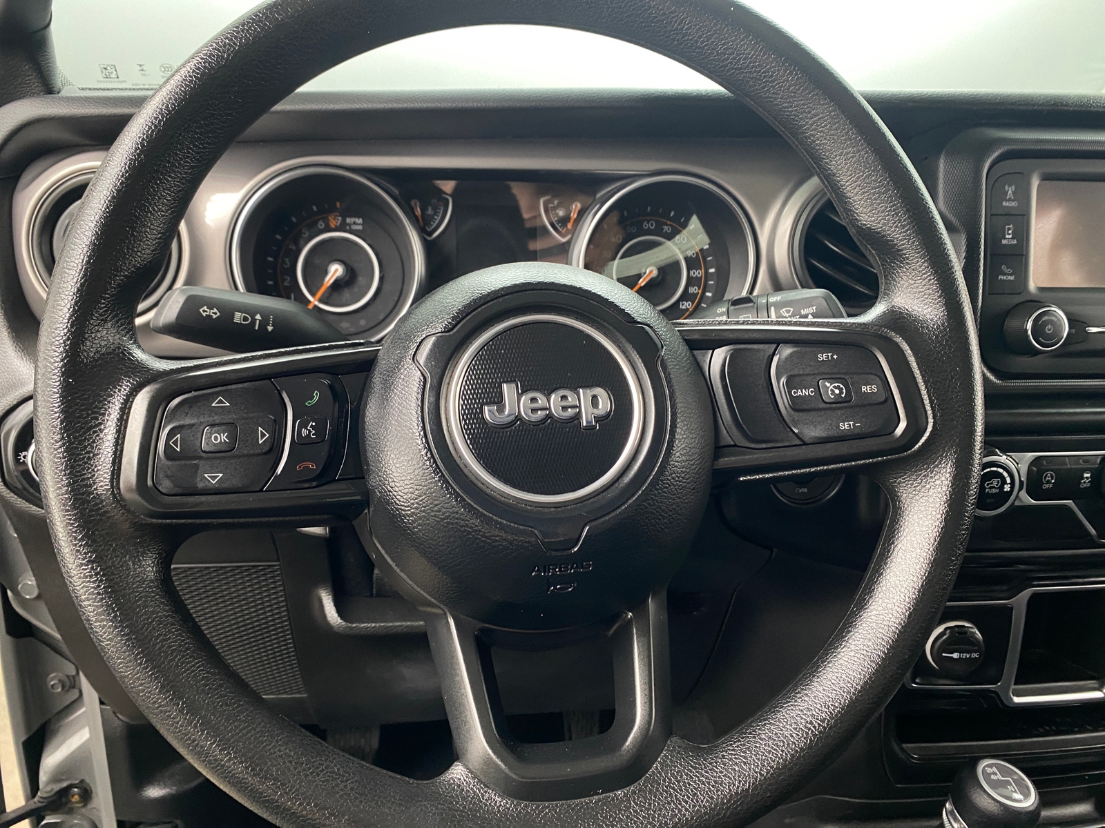 Thumbnail: 2021 Jeep Wrangler - 5