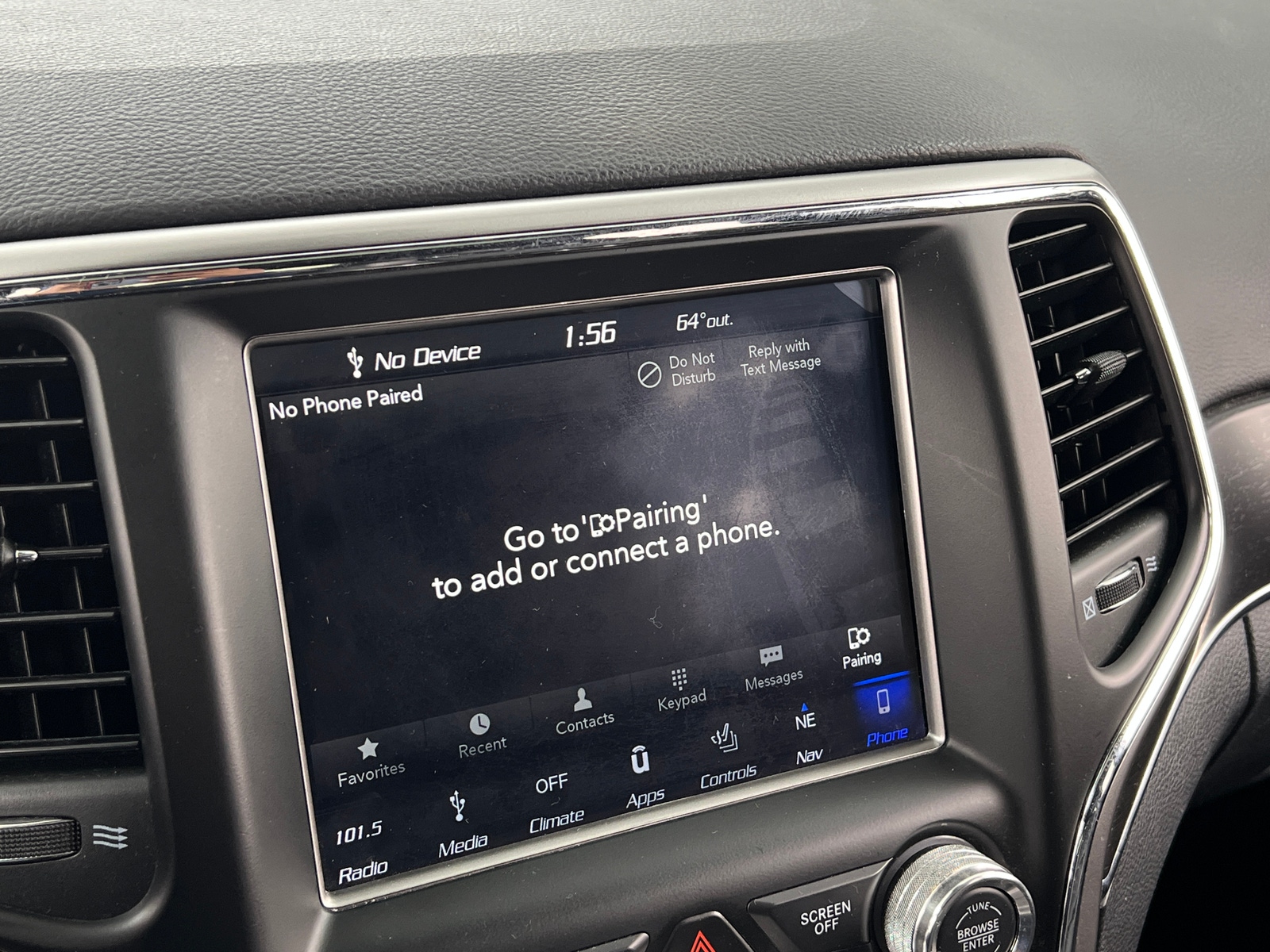 Thumbnail: 2018 Jeep Grand Cherokee - 3