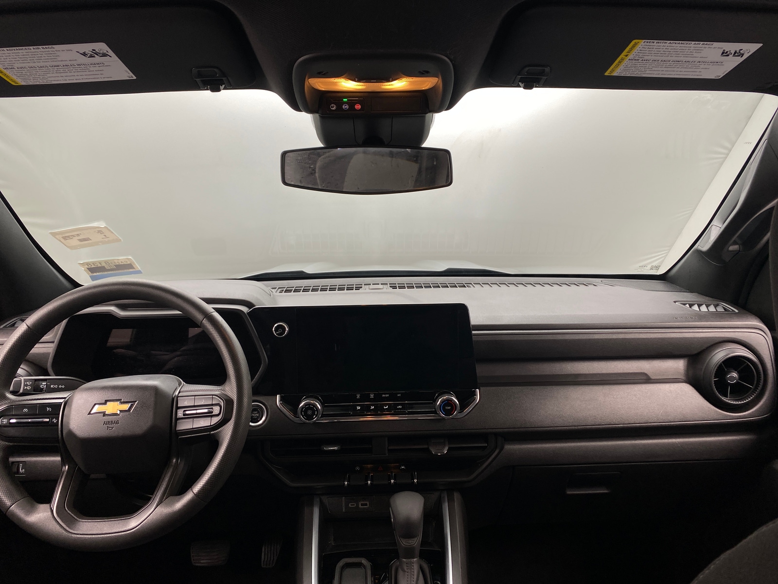 Thumbnail: 2024 Chevrolet Colorado - 3