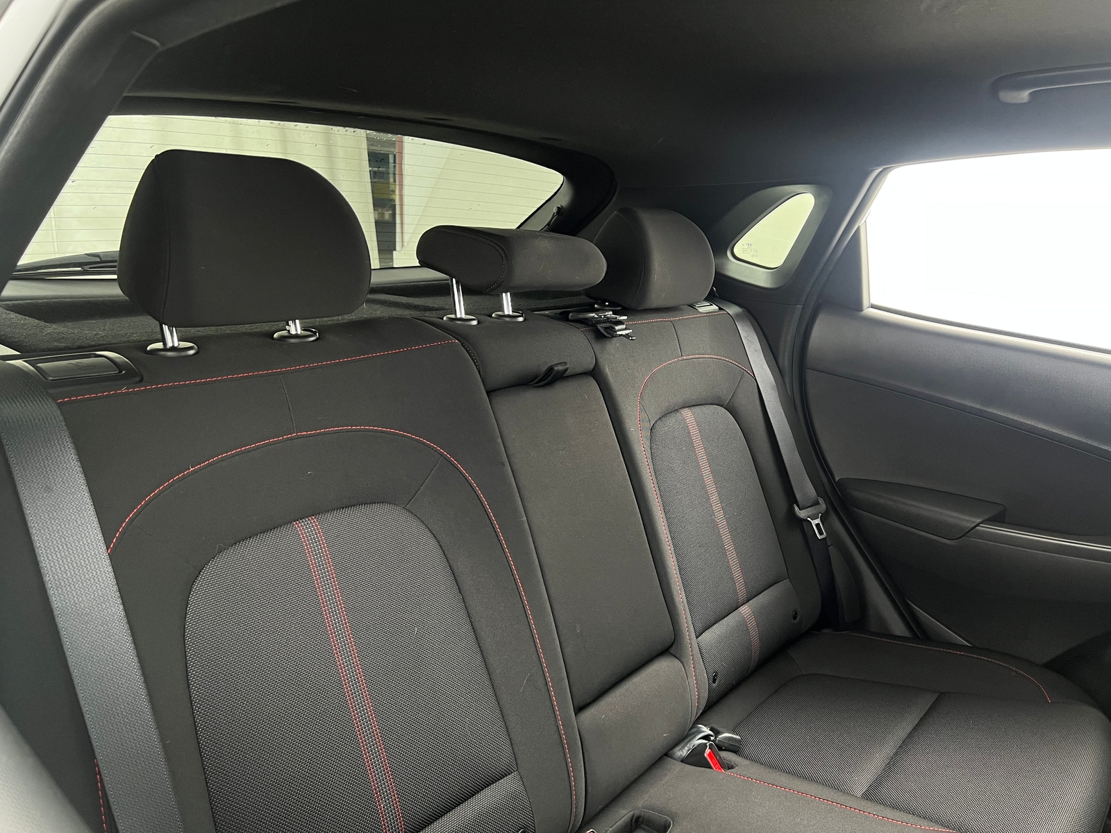 Thumbnail: 2022 Hyundai Kona - 6