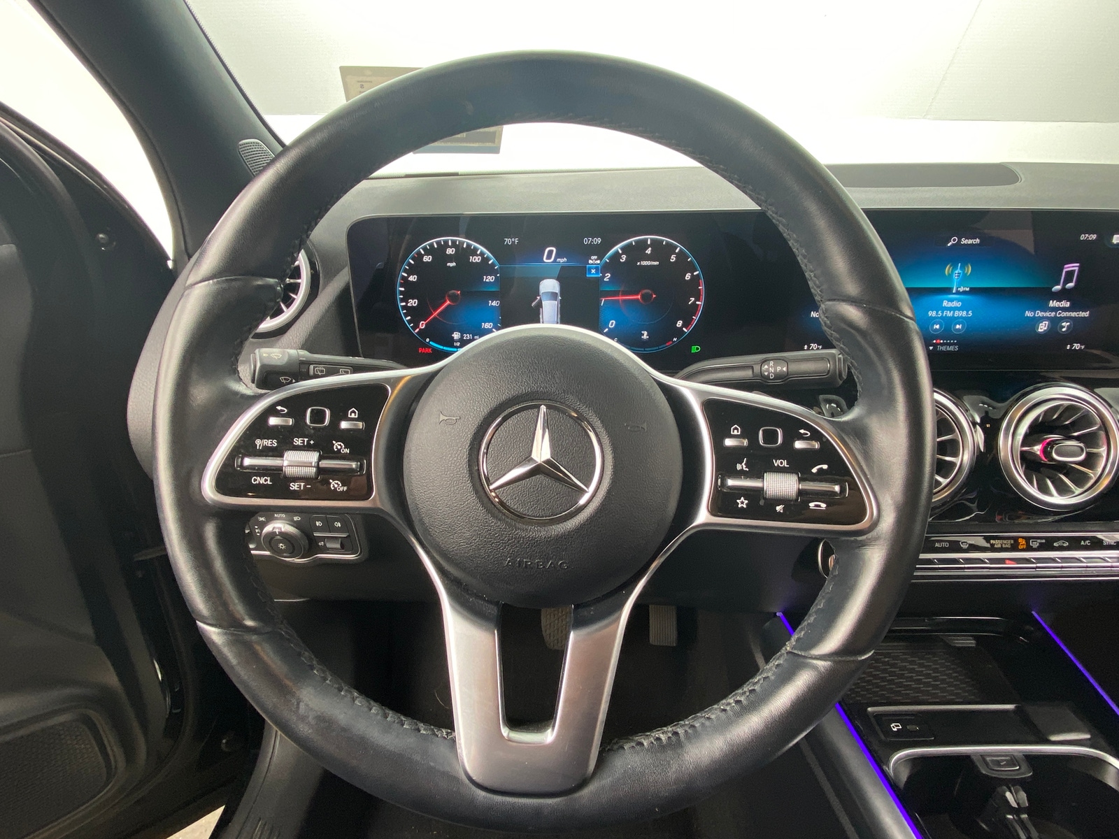 Thumbnail: 2023 Mercedes-Benz GLA - 4