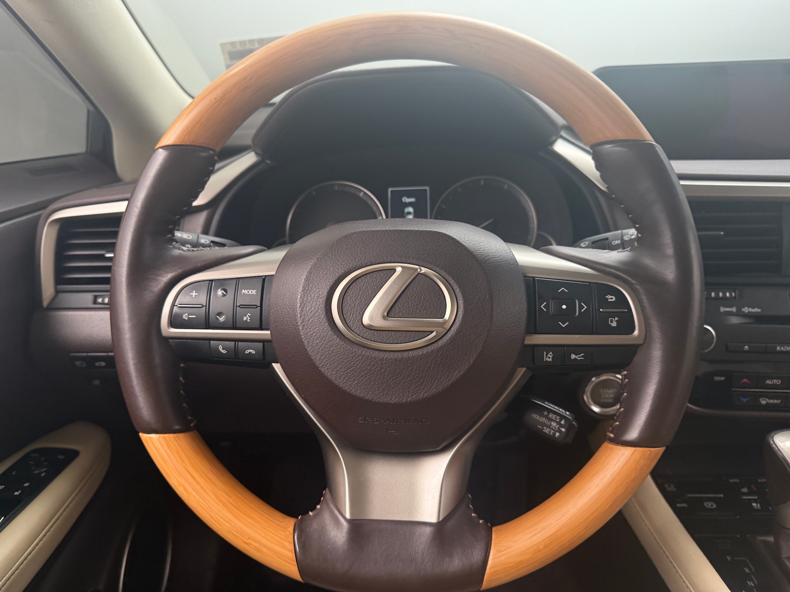 Thumbnail: 2018 Lexus RX - 5
