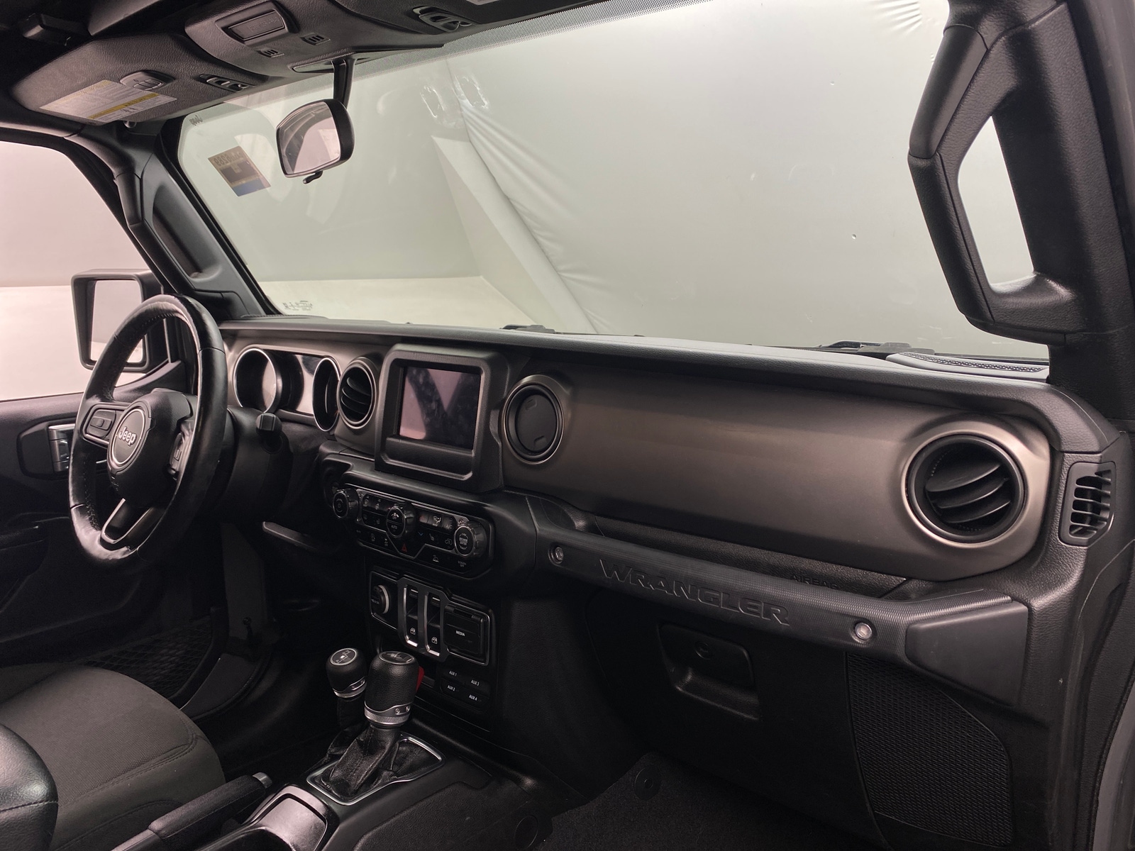 Thumbnail: 2021 Jeep Wrangler - 3