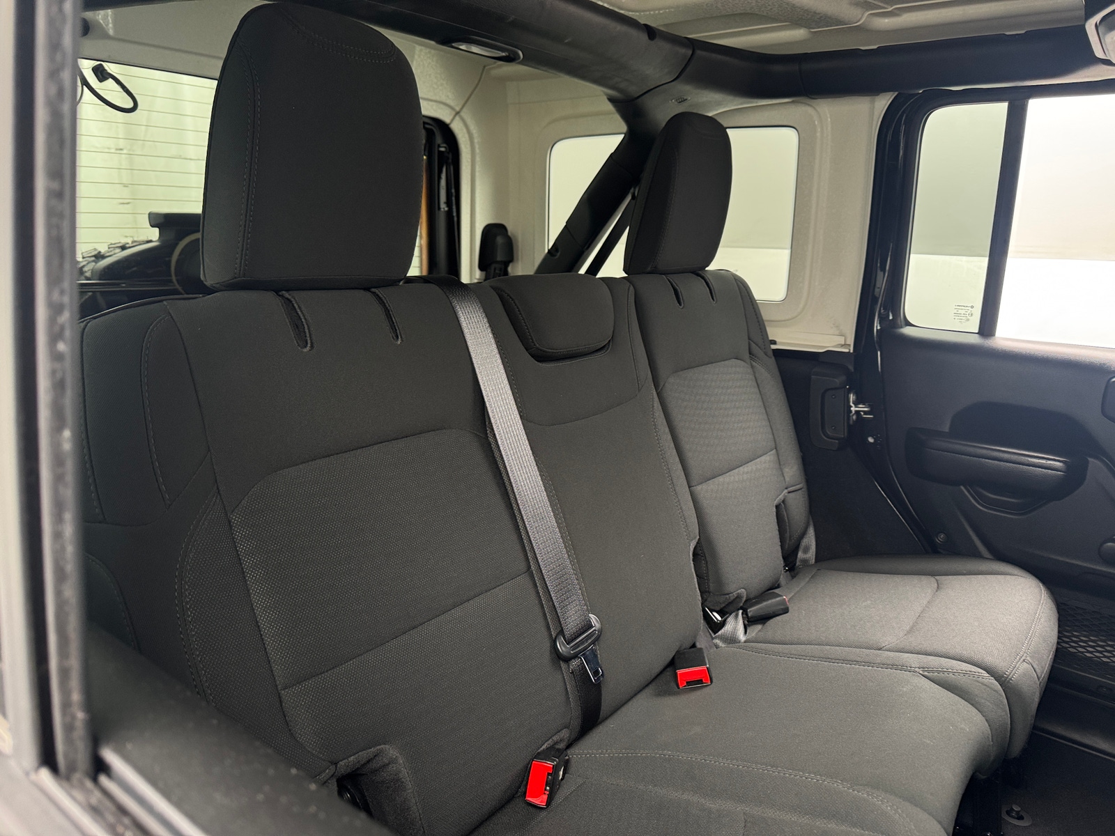 Thumbnail: 2021 Jeep Wrangler - 6