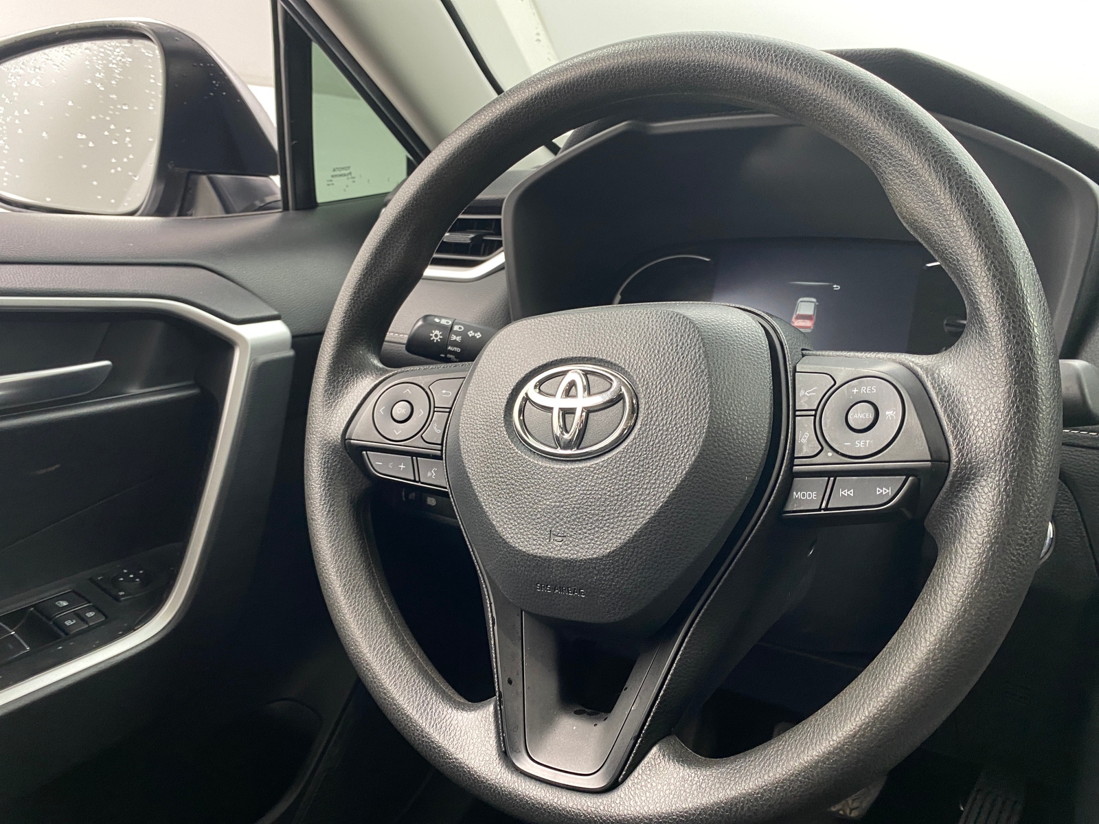 Thumbnail: 2023 Toyota RAV4 - 5