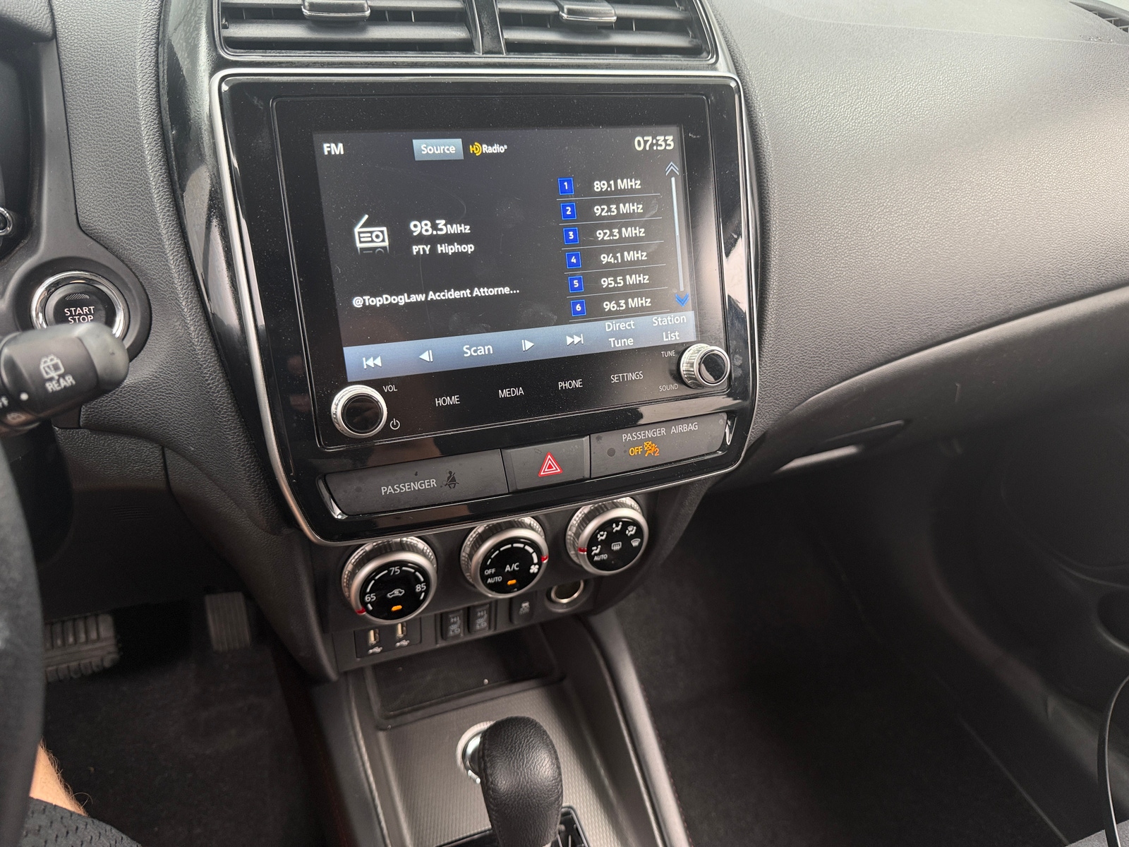 Thumbnail: 2024 Mitsubishi Outlander Sport - 3