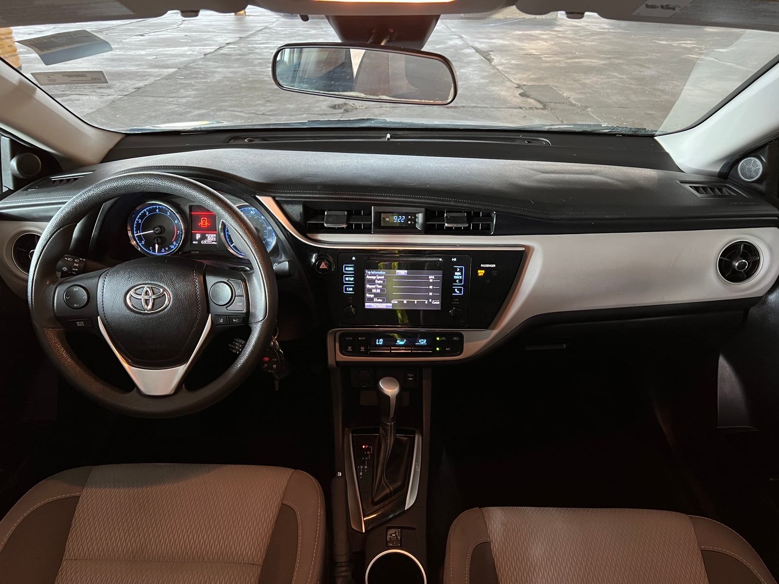 Thumbnail: 2017 Toyota Corolla - 3