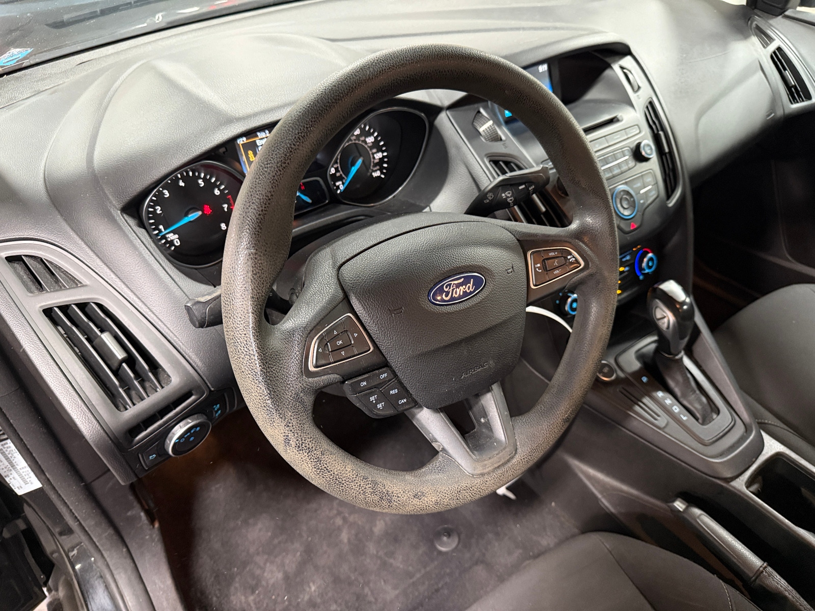 Thumbnail: 2015 Ford Focus - 5
