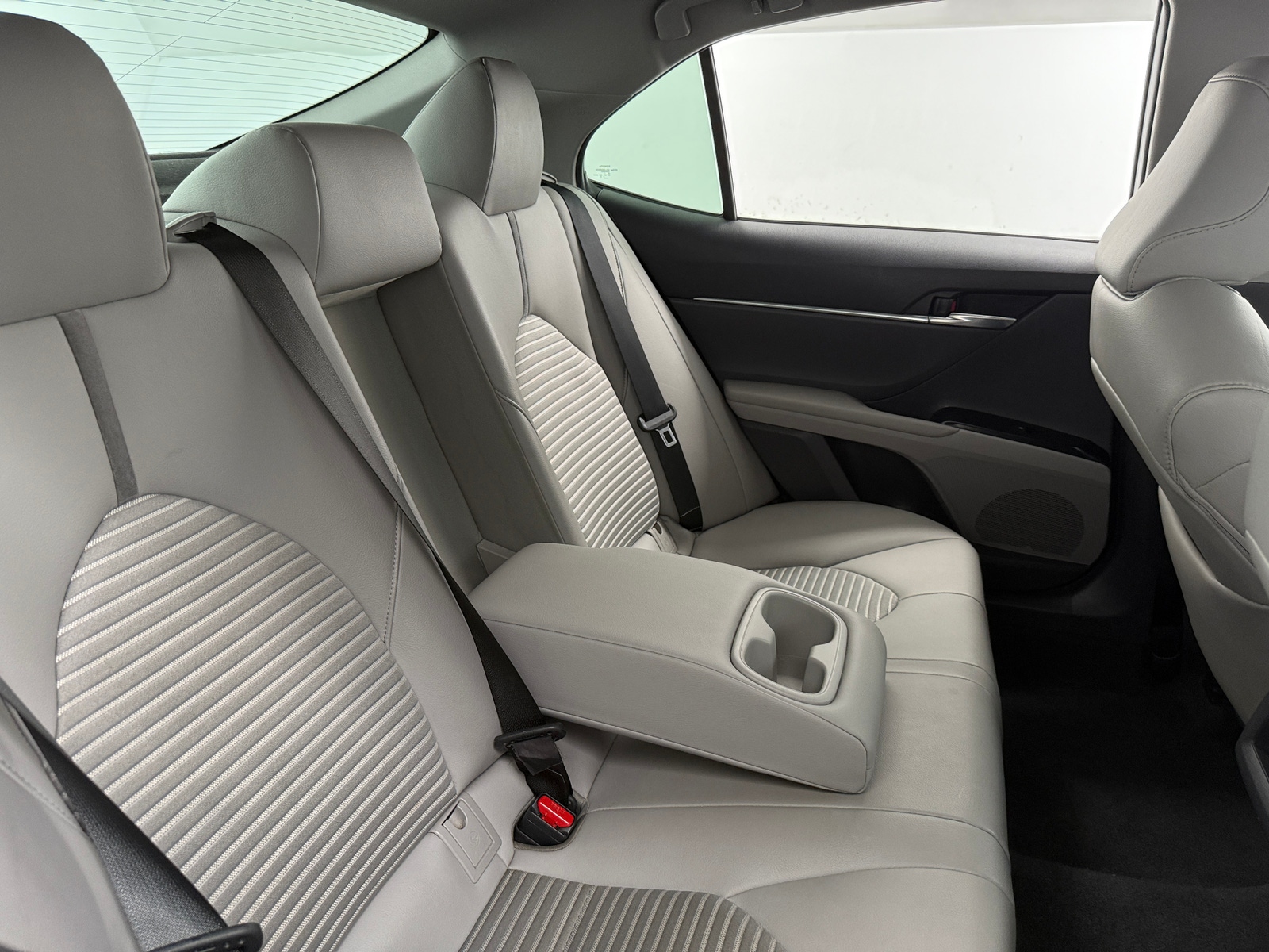 Thumbnail: 2018 Toyota Camry - 5