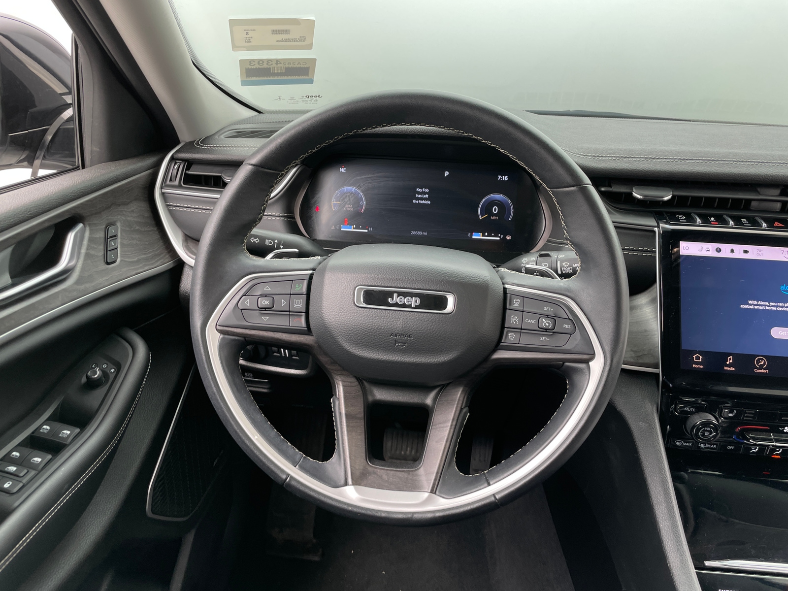 Thumbnail: 2022 Jeep Grand Cherokee L - 4